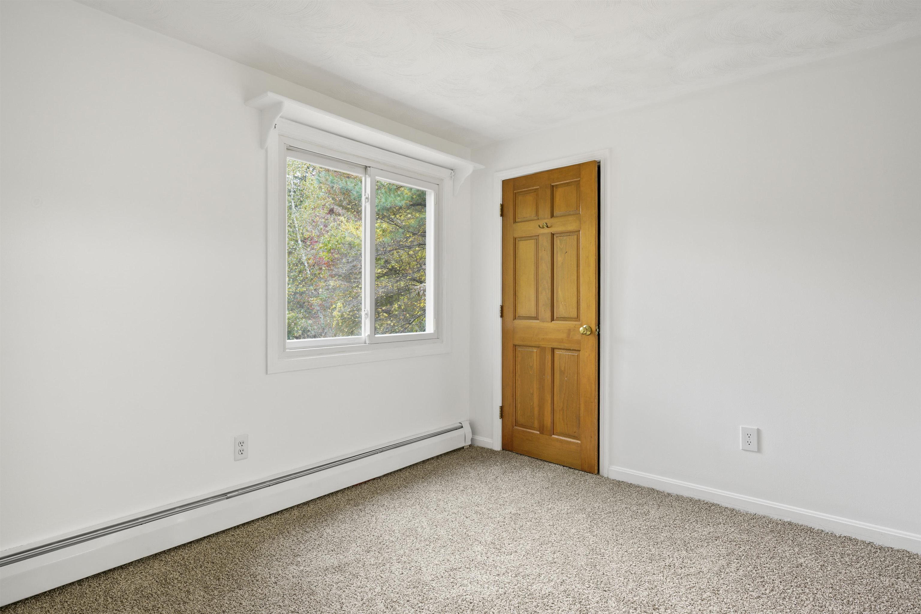8 Iroquois Circle