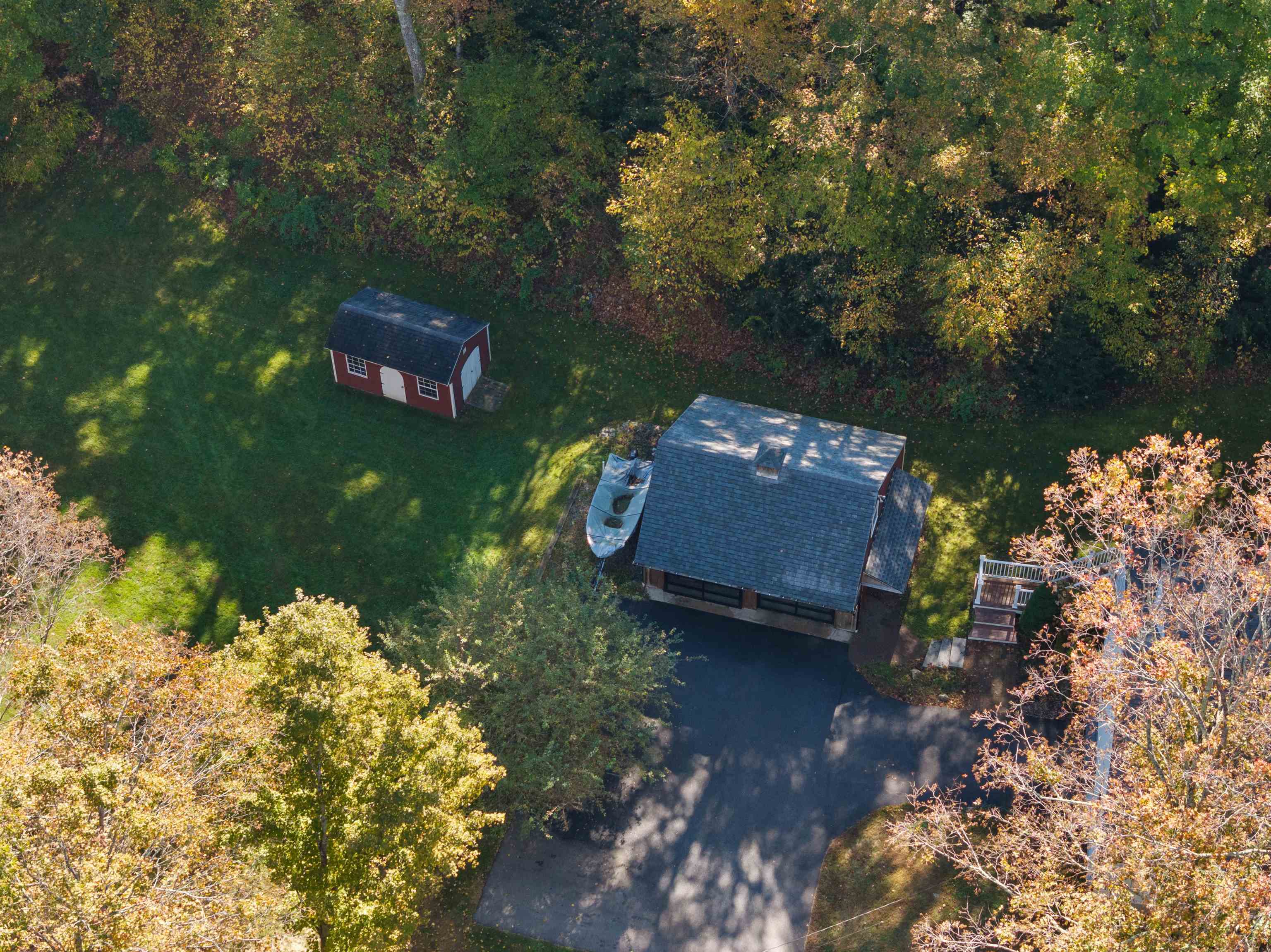 11 Nevins Road