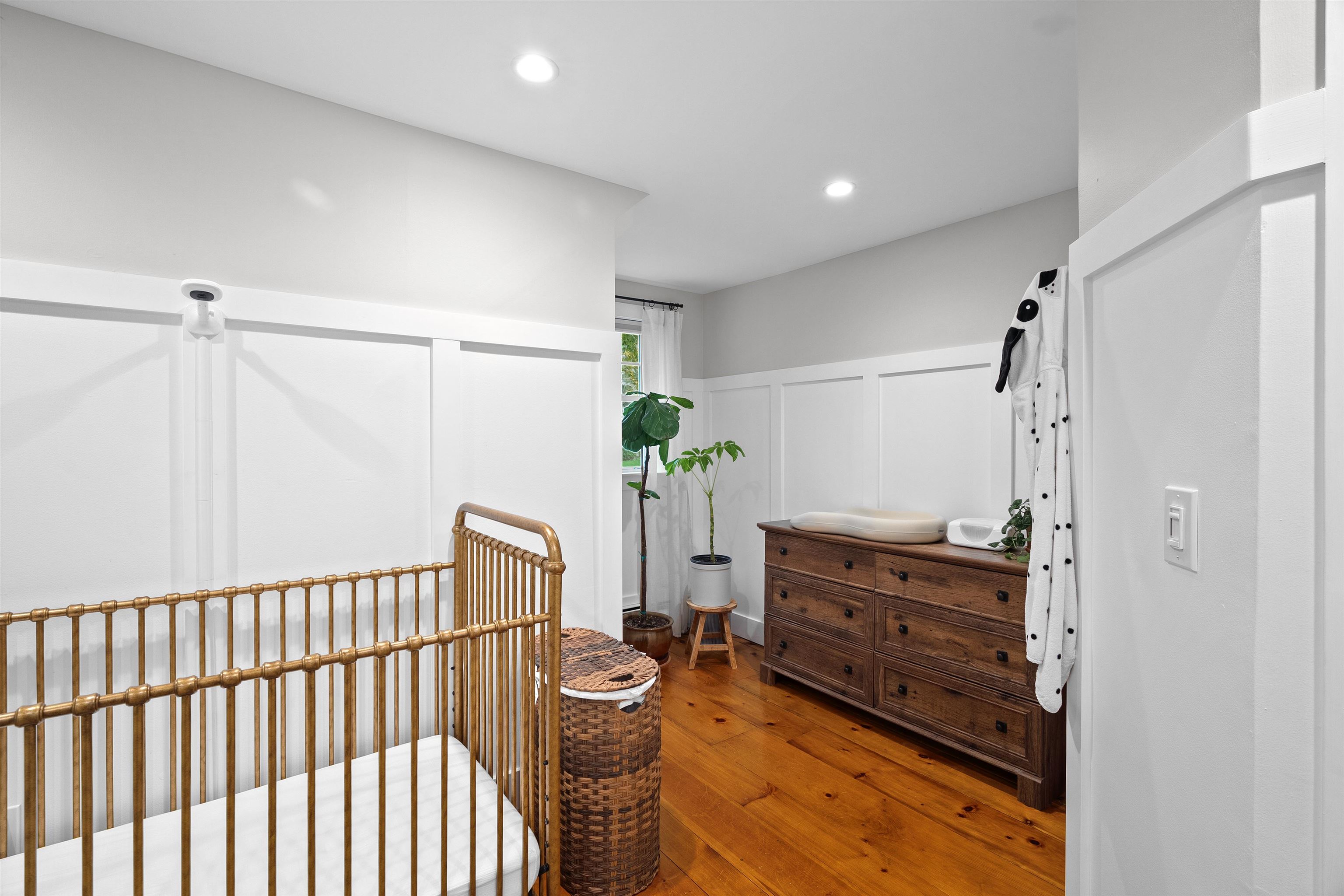 11 Nevins Road
