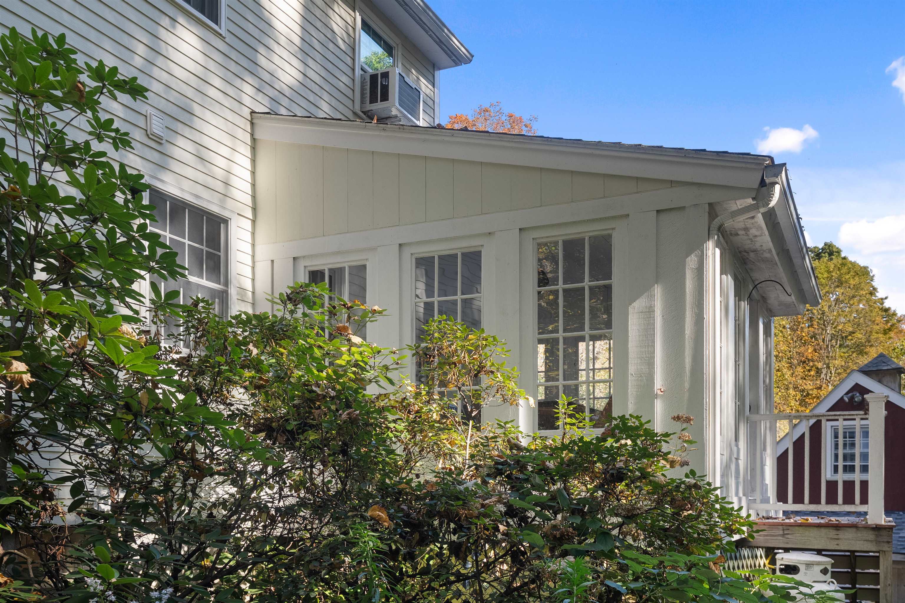 11 Nevins Road