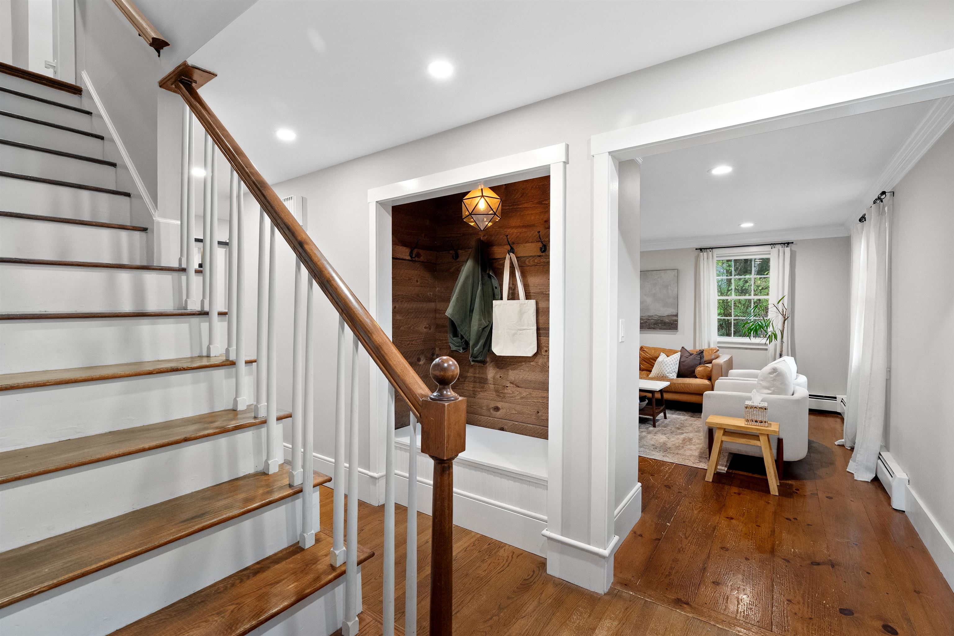 11 Nevins Road