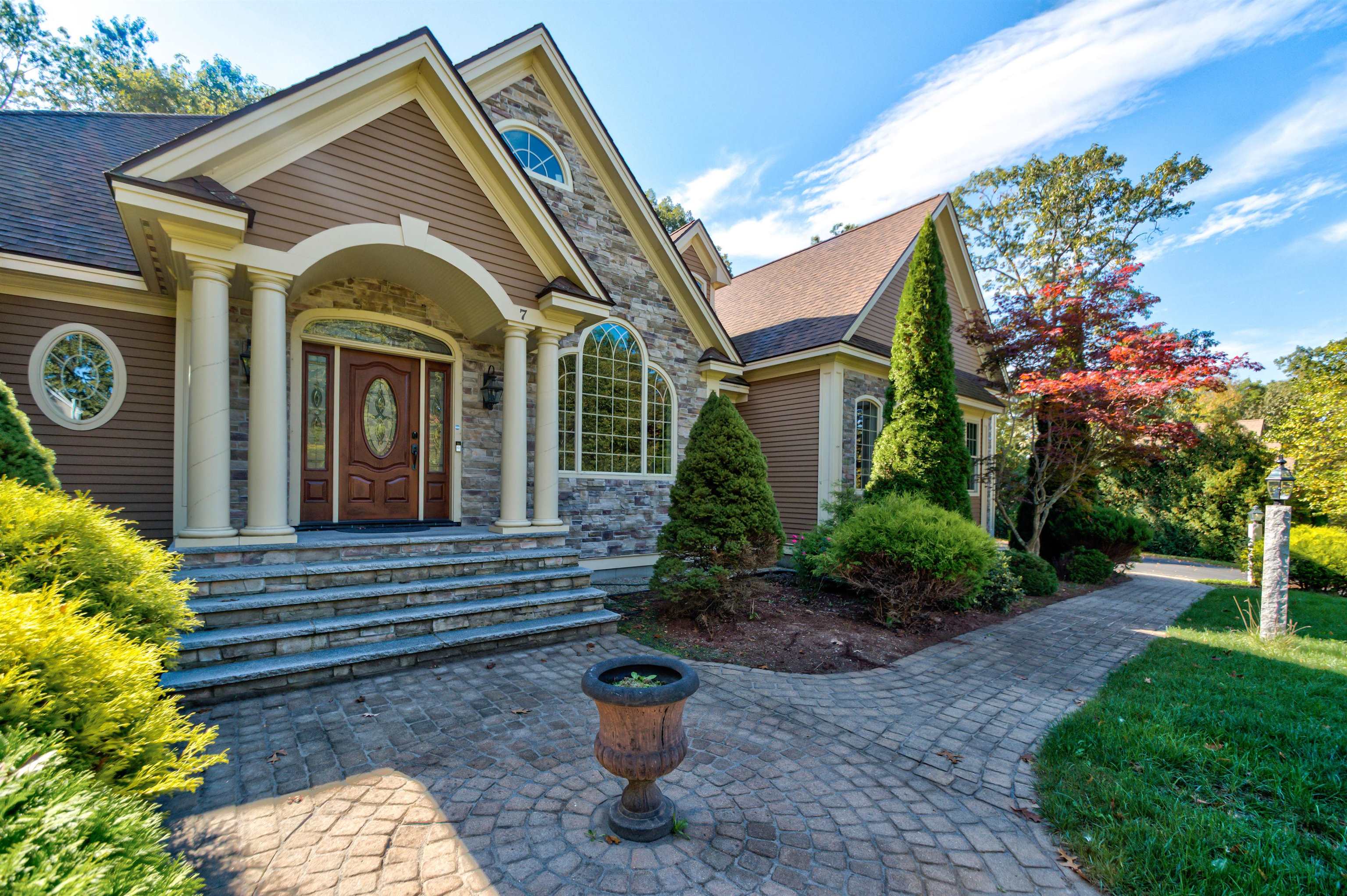 7 Buckhide Road