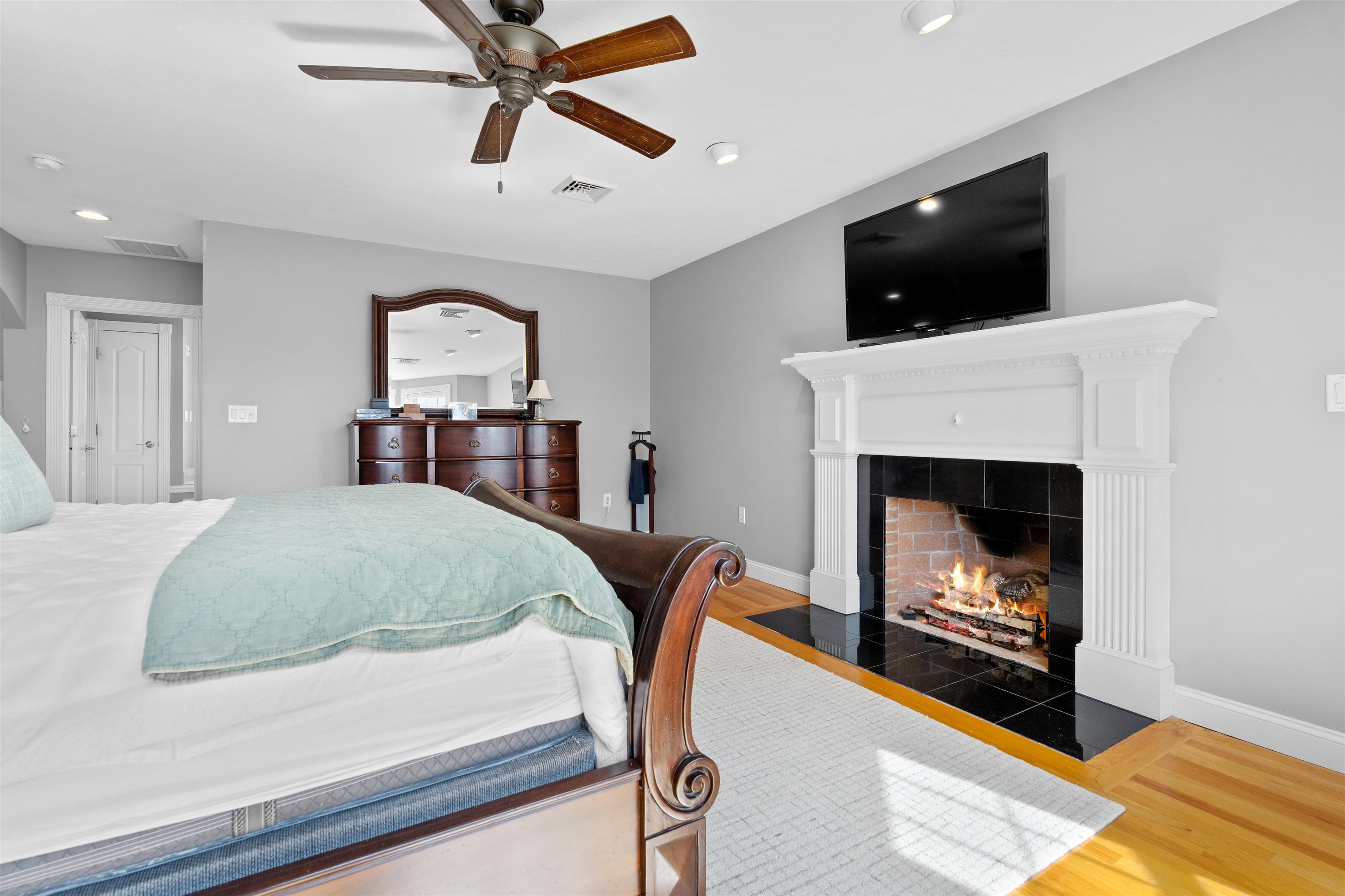 8 Arcadia Lane
