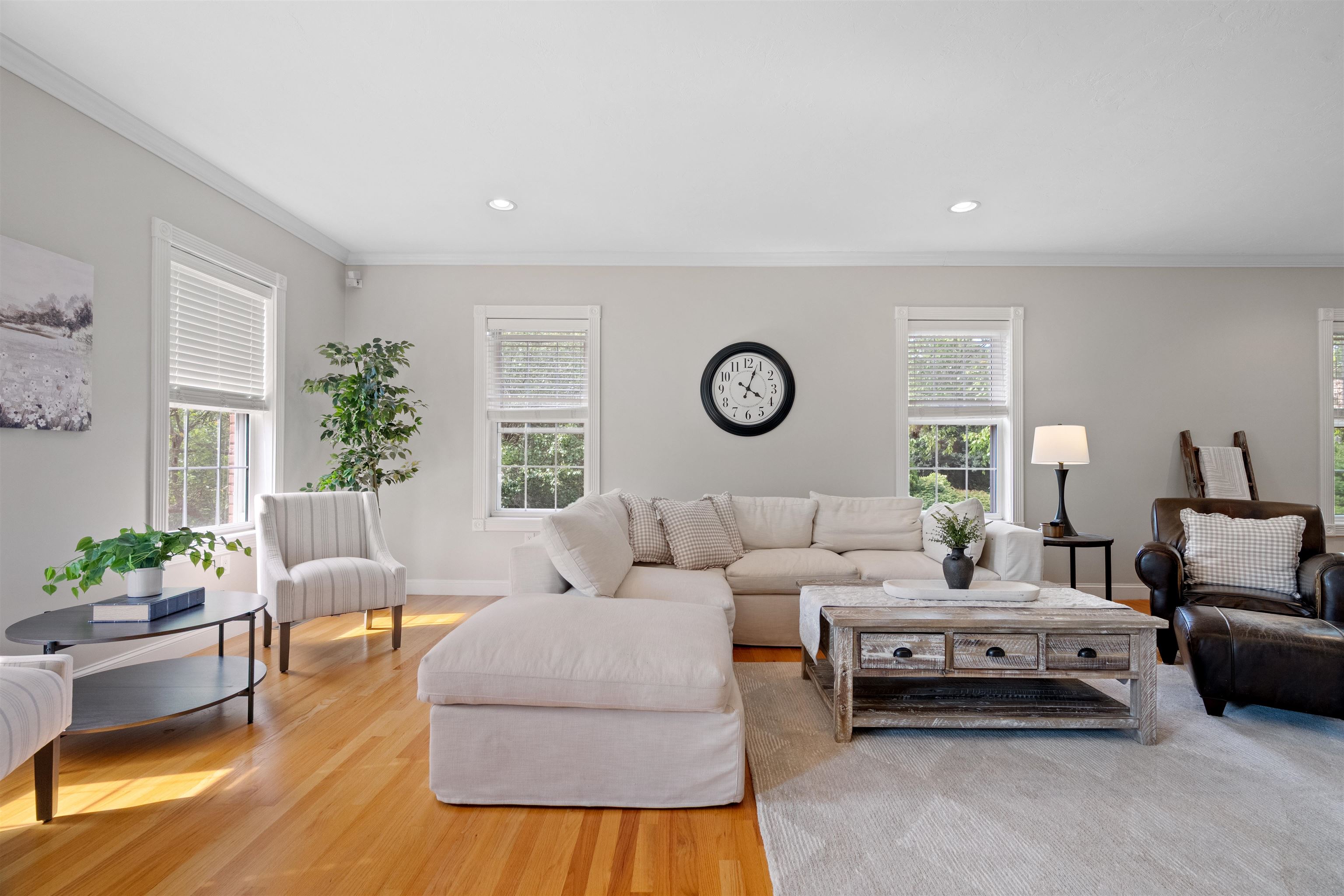 8 Arcadia Lane
