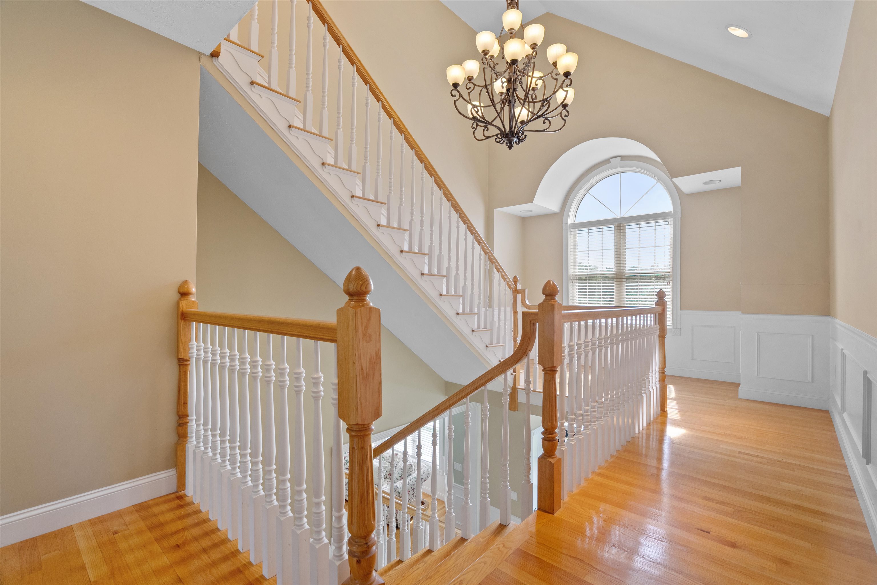 8 Arcadia Lane