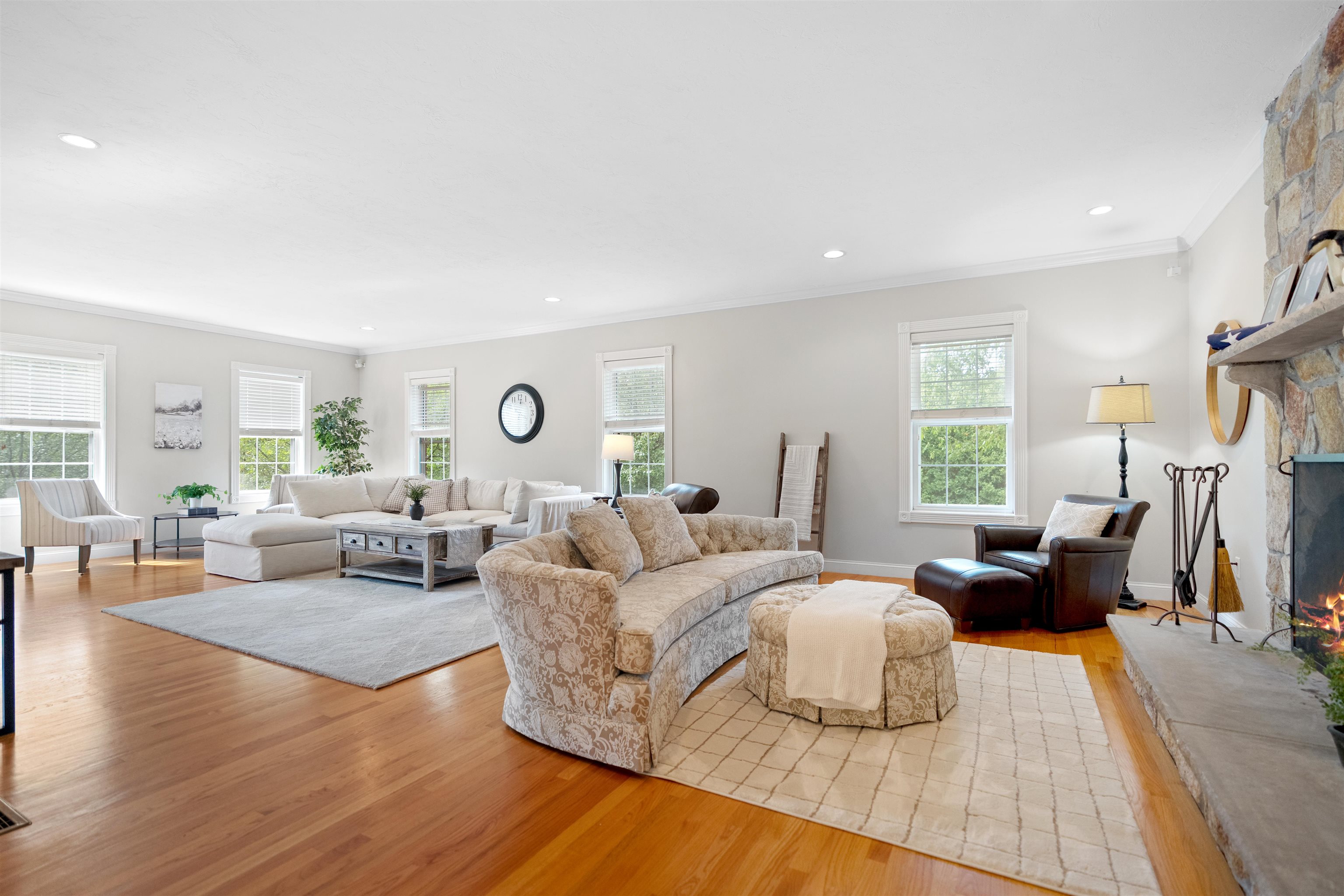 8 Arcadia Lane