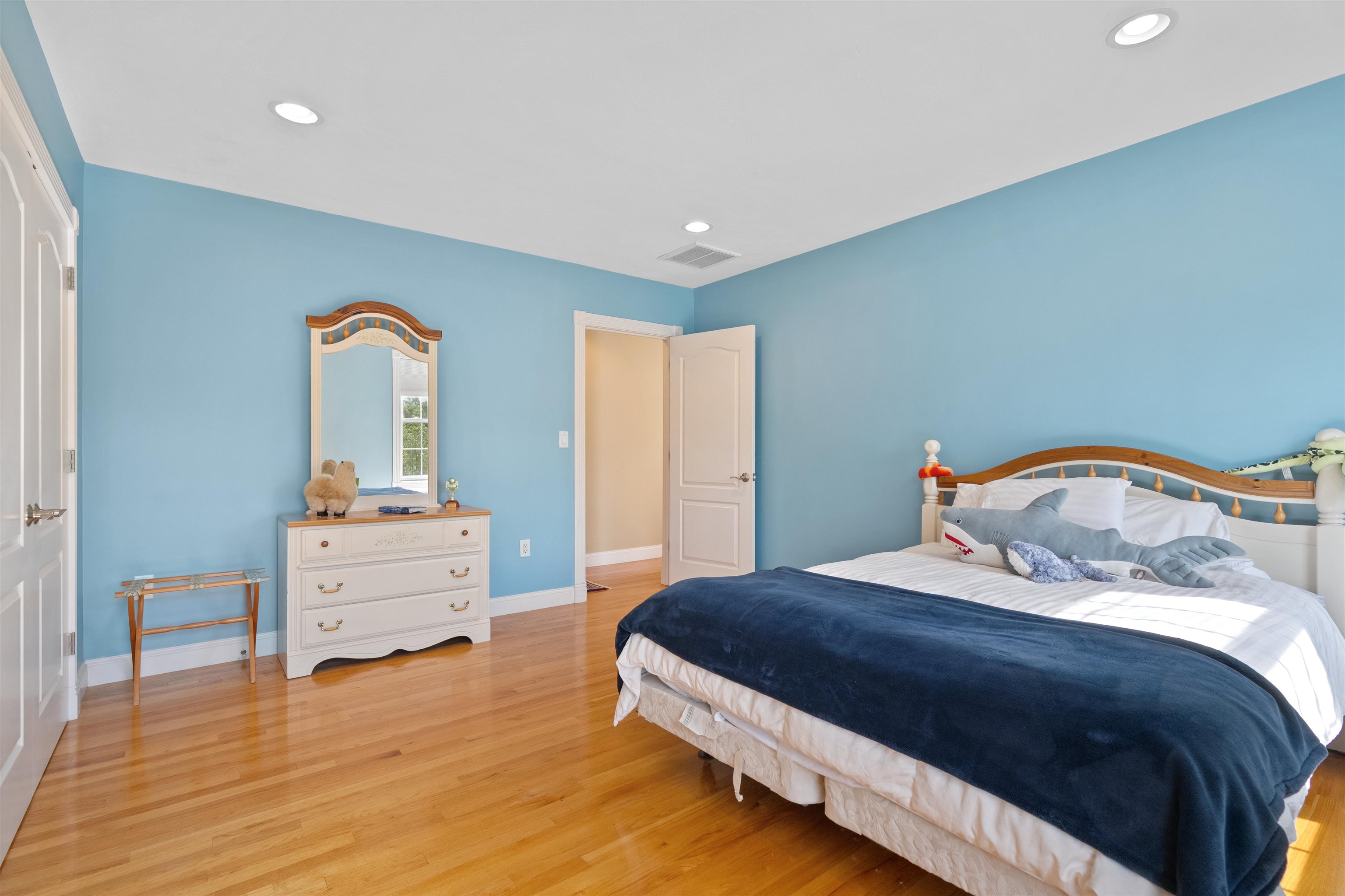 8 Arcadia Lane