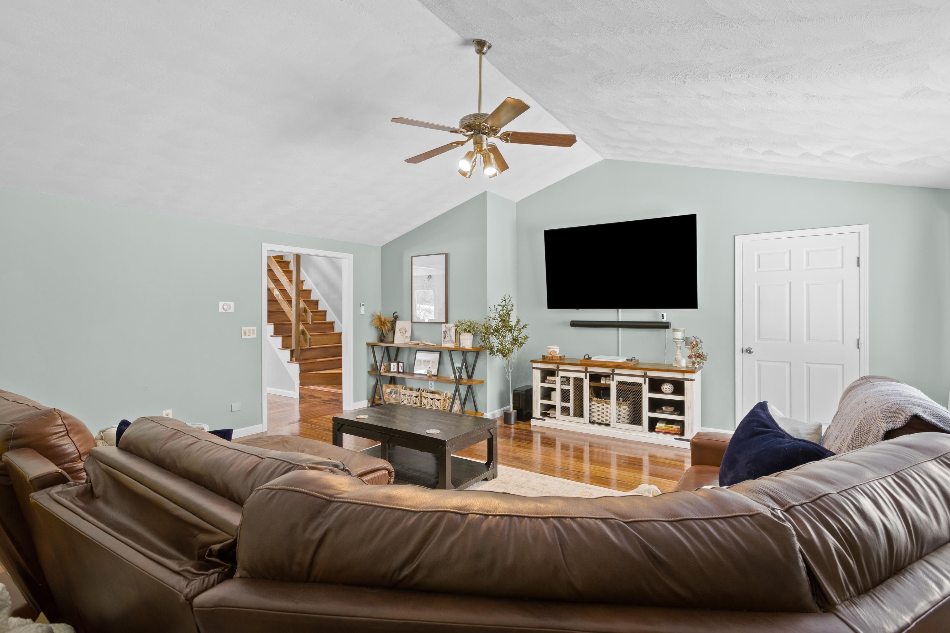 35 Stanley Brook Drive