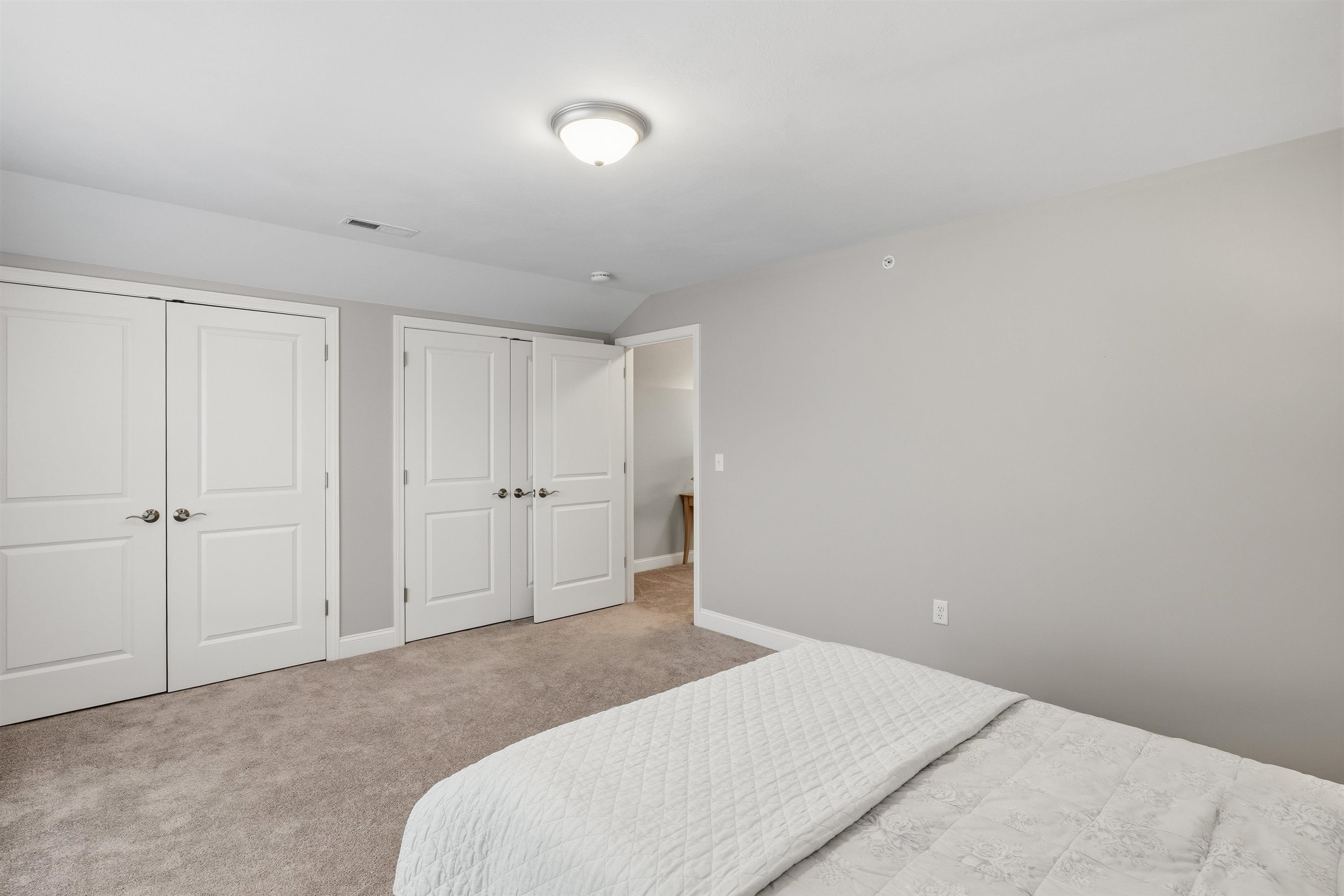 9 Redwood Road