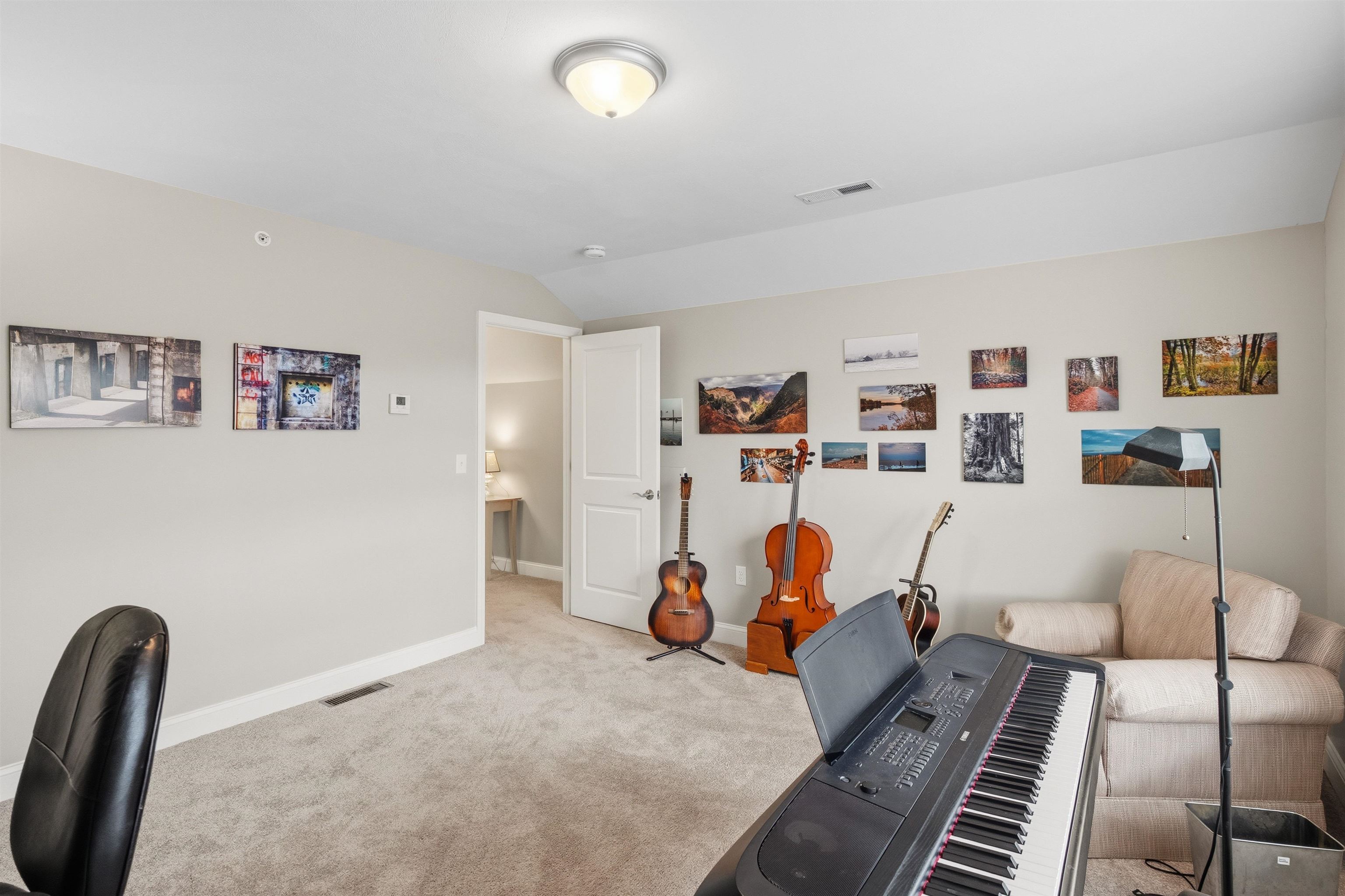 9 Redwood Road