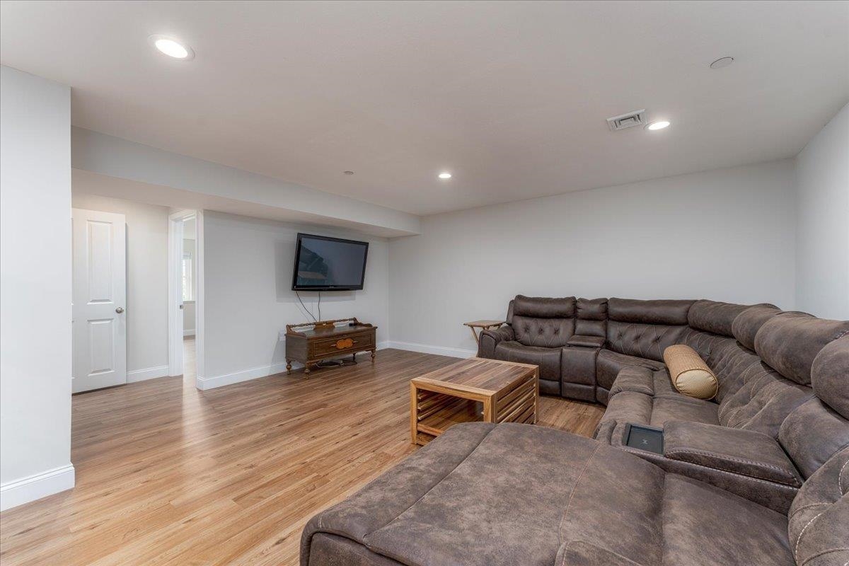 9 Springfield Drive