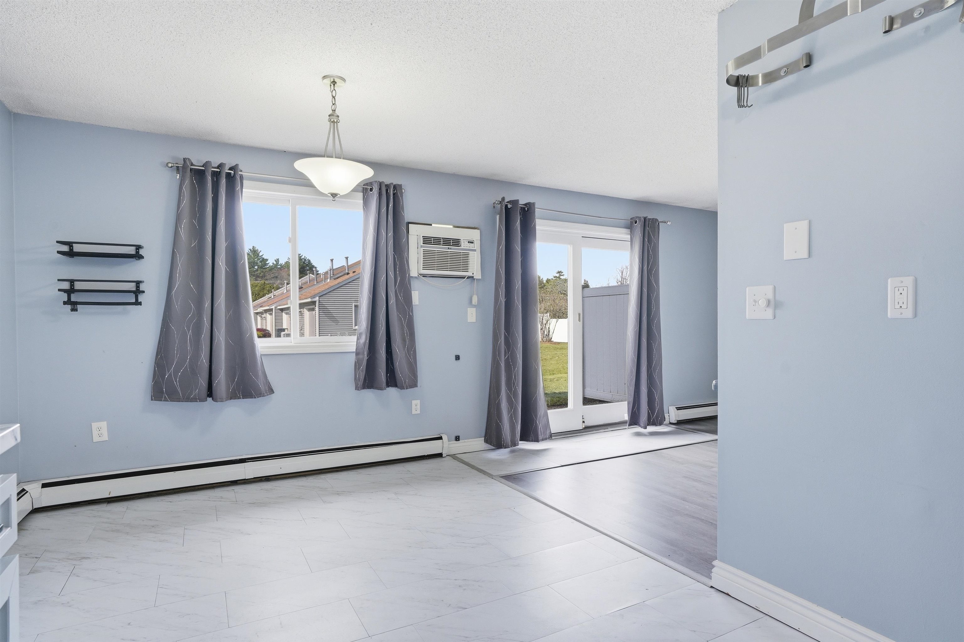 344 Elm Street Unit: 28