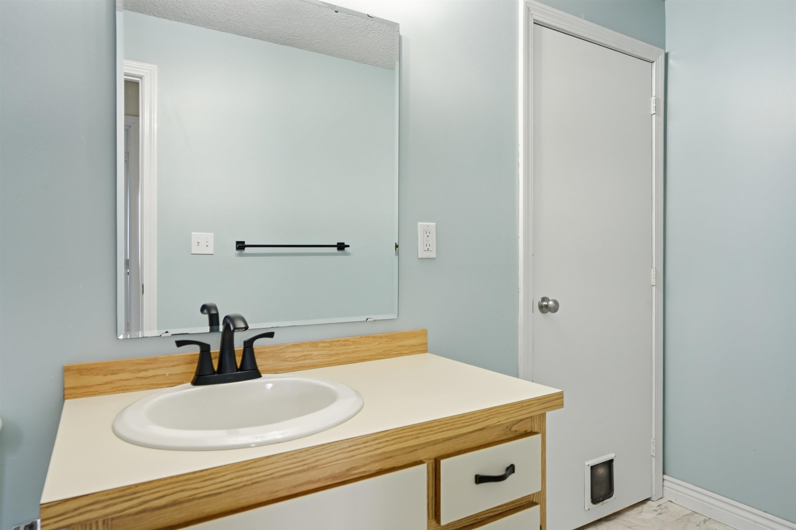 344 Elm Street Unit: 28