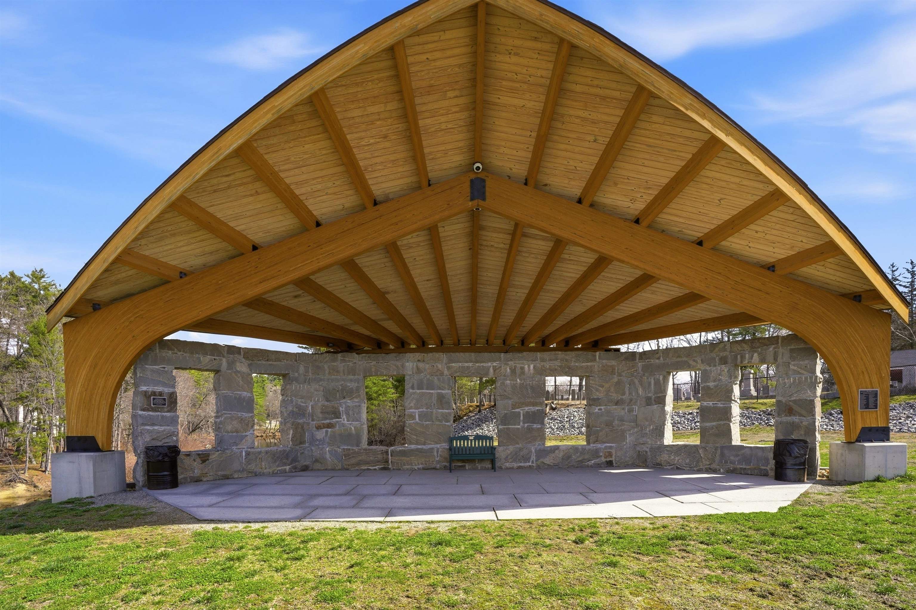 344 Elm Street Unit: 28