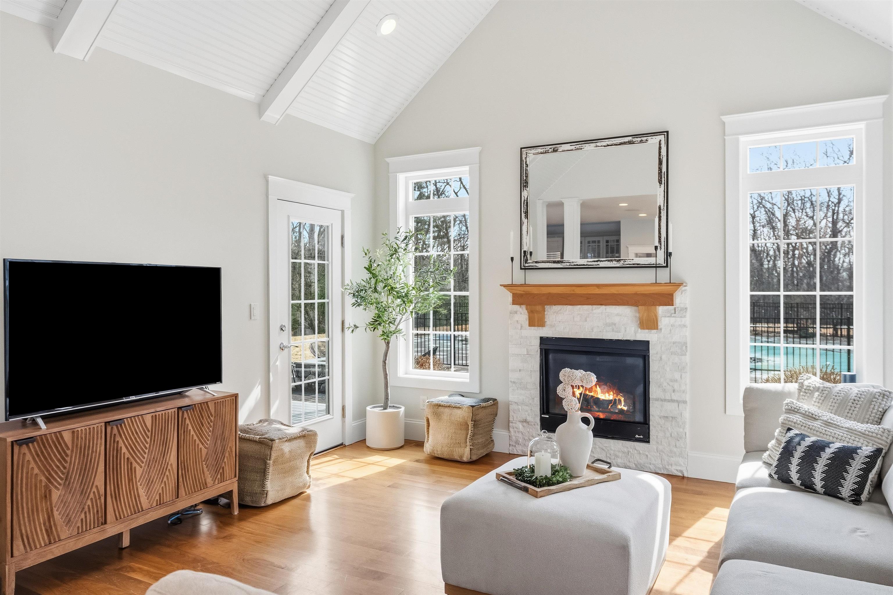 5 Ryan Farm Road