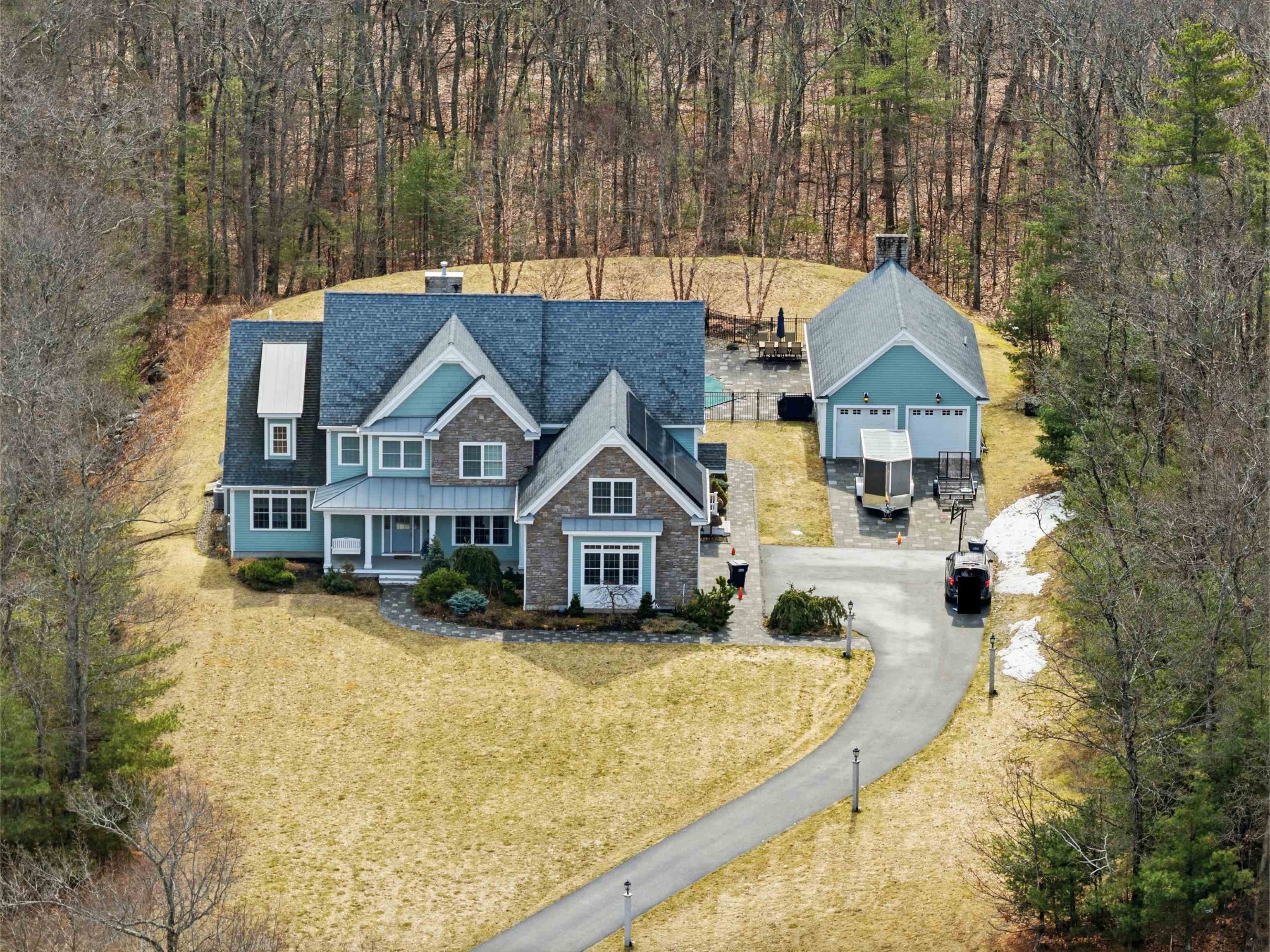 5 Ryan Farm Road