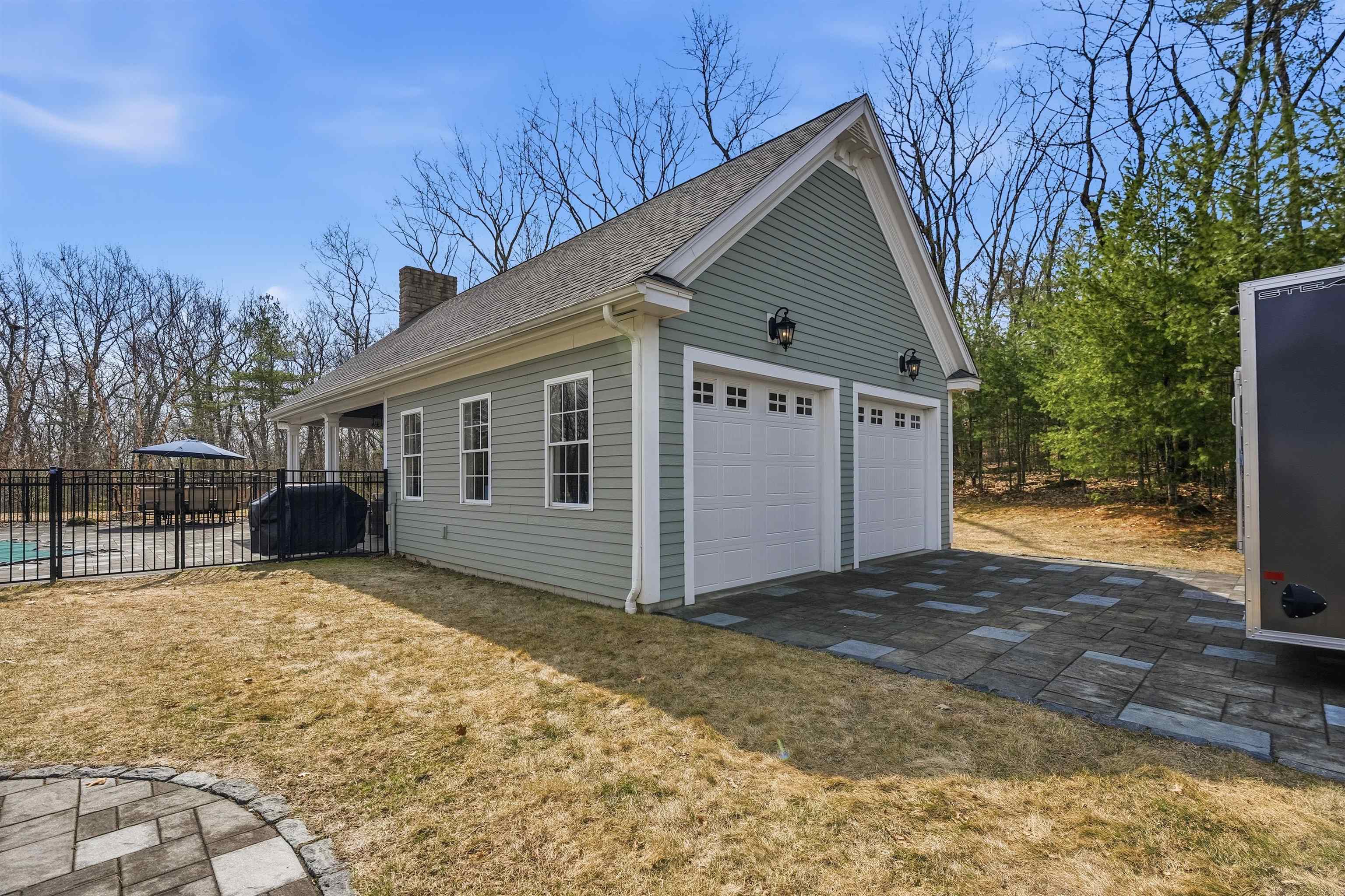 5 Ryan Farm Road