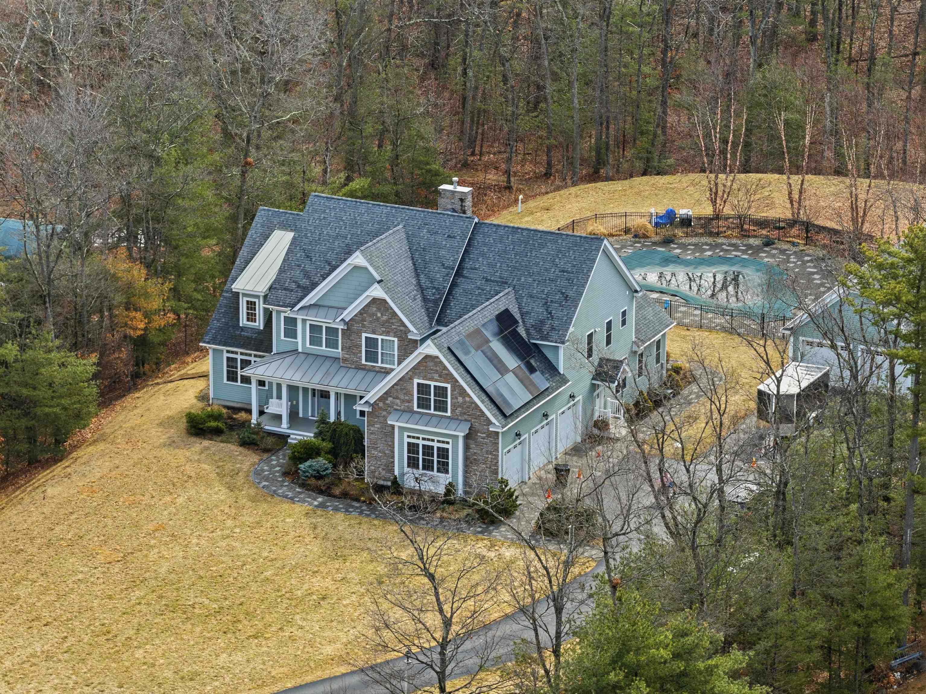 5 Ryan Farm Road