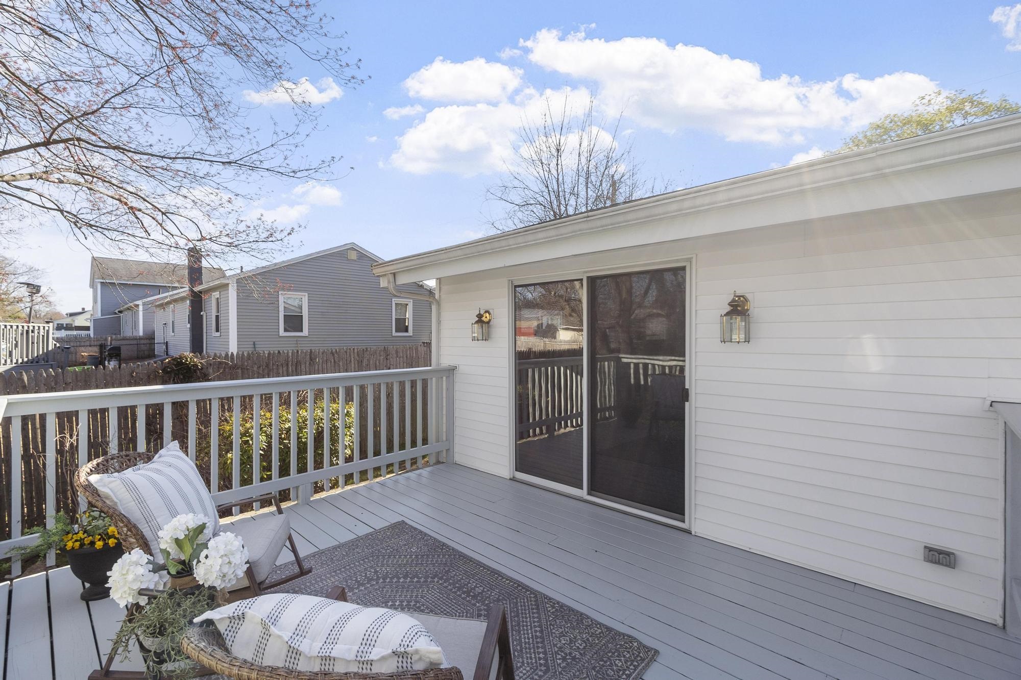 289 Fremont Street