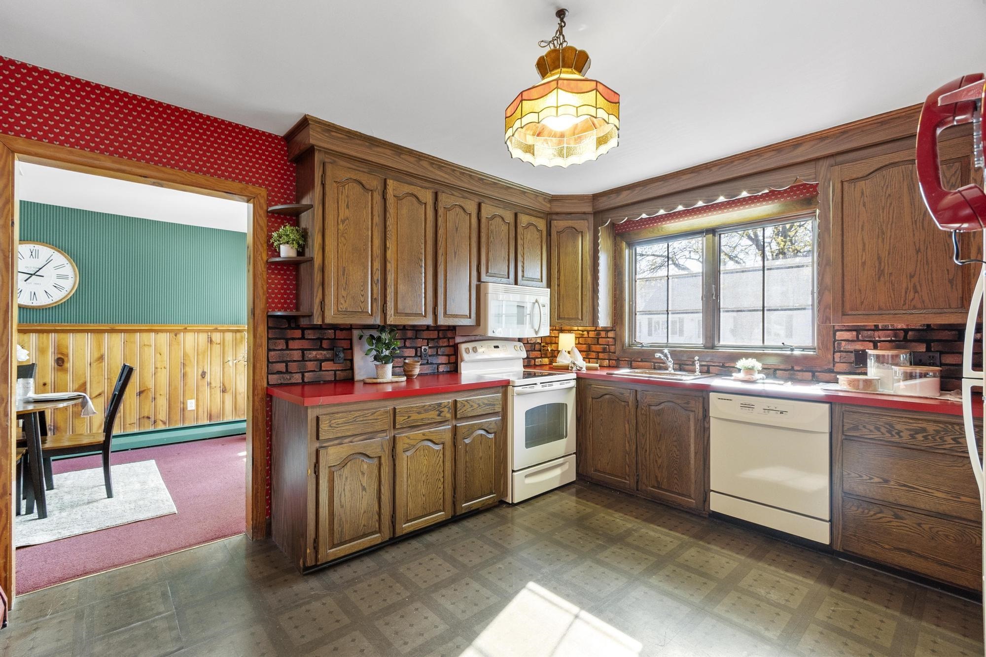 289 Fremont Street