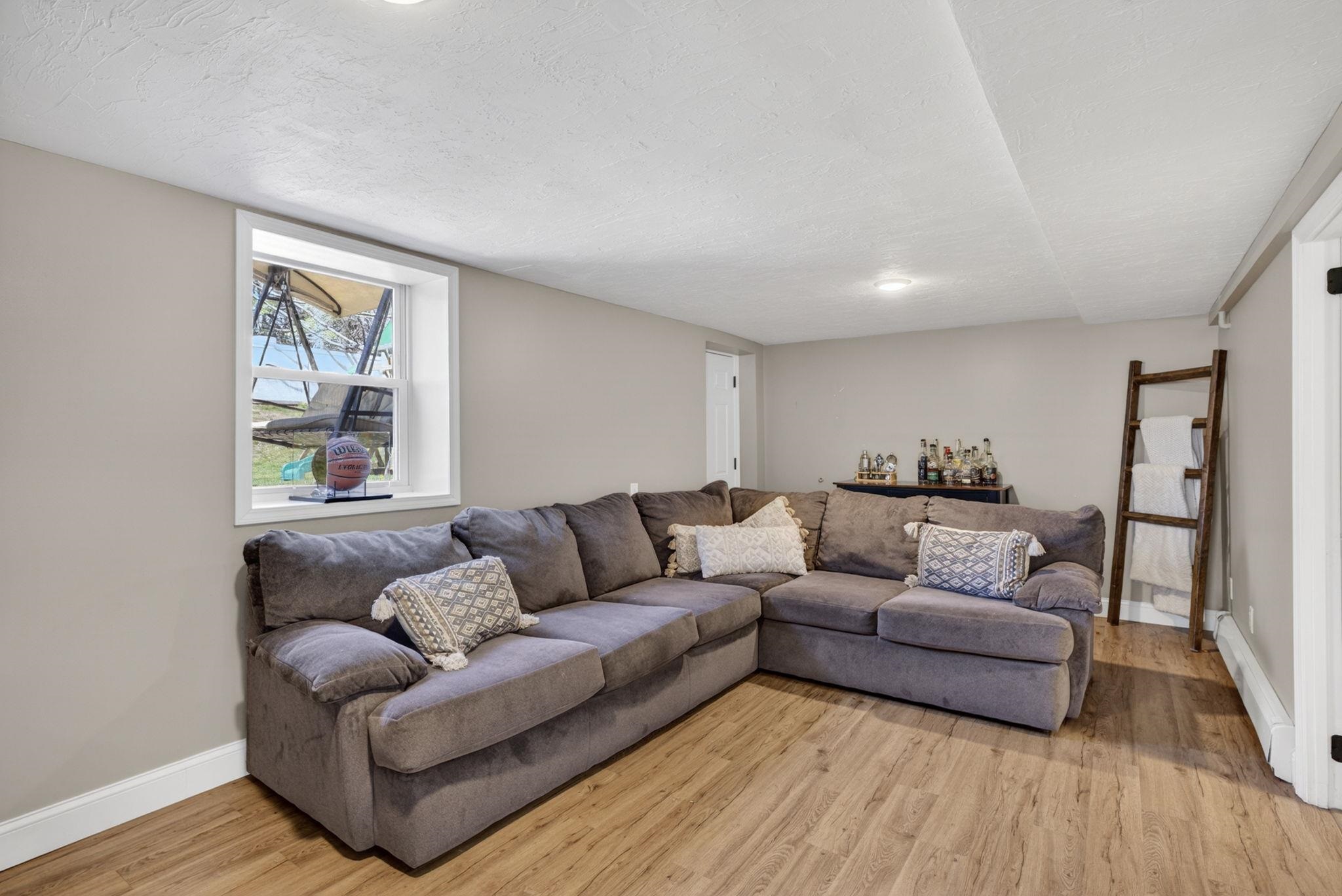 3 Pinewood Drive