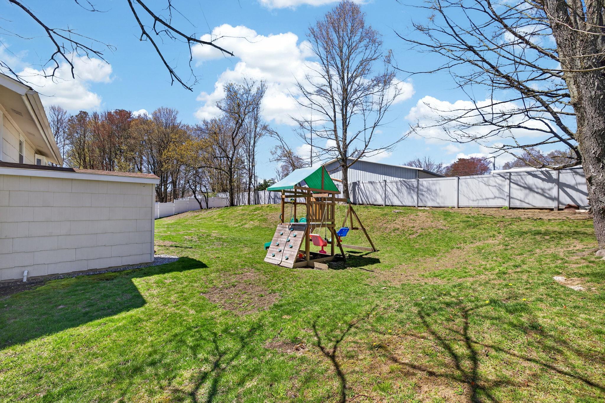 3 Pinewood Drive