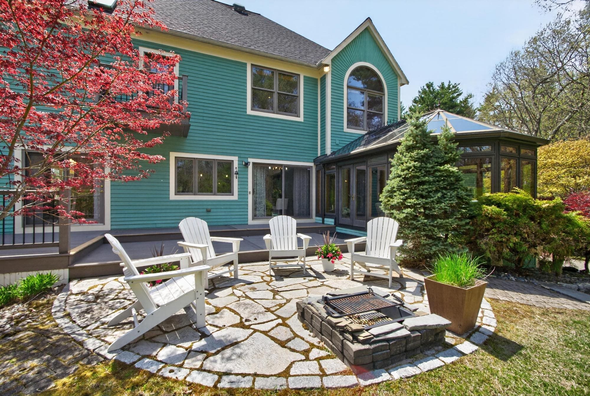 55 Lazarus Way