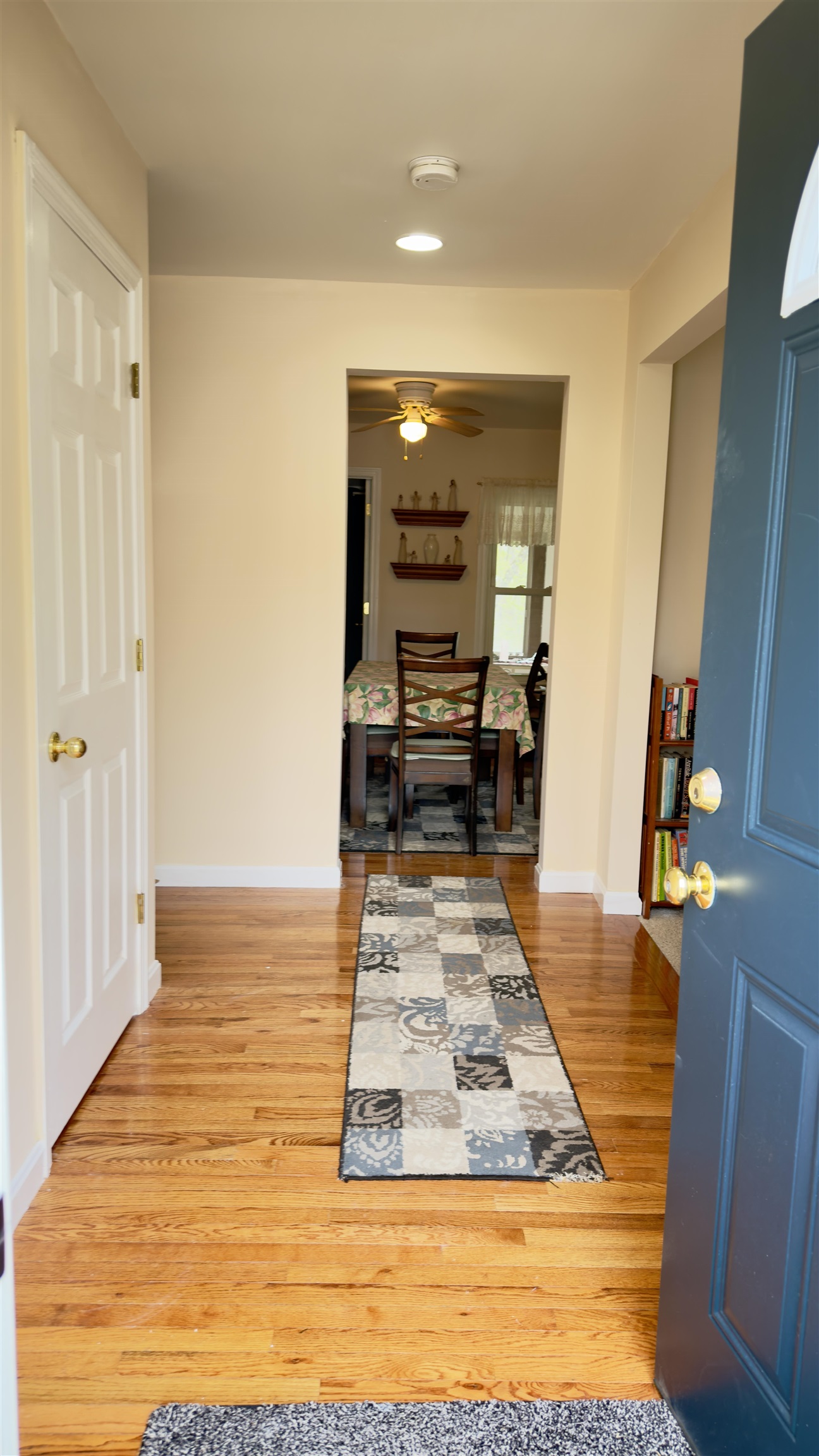 10 Cote Circle Avenue