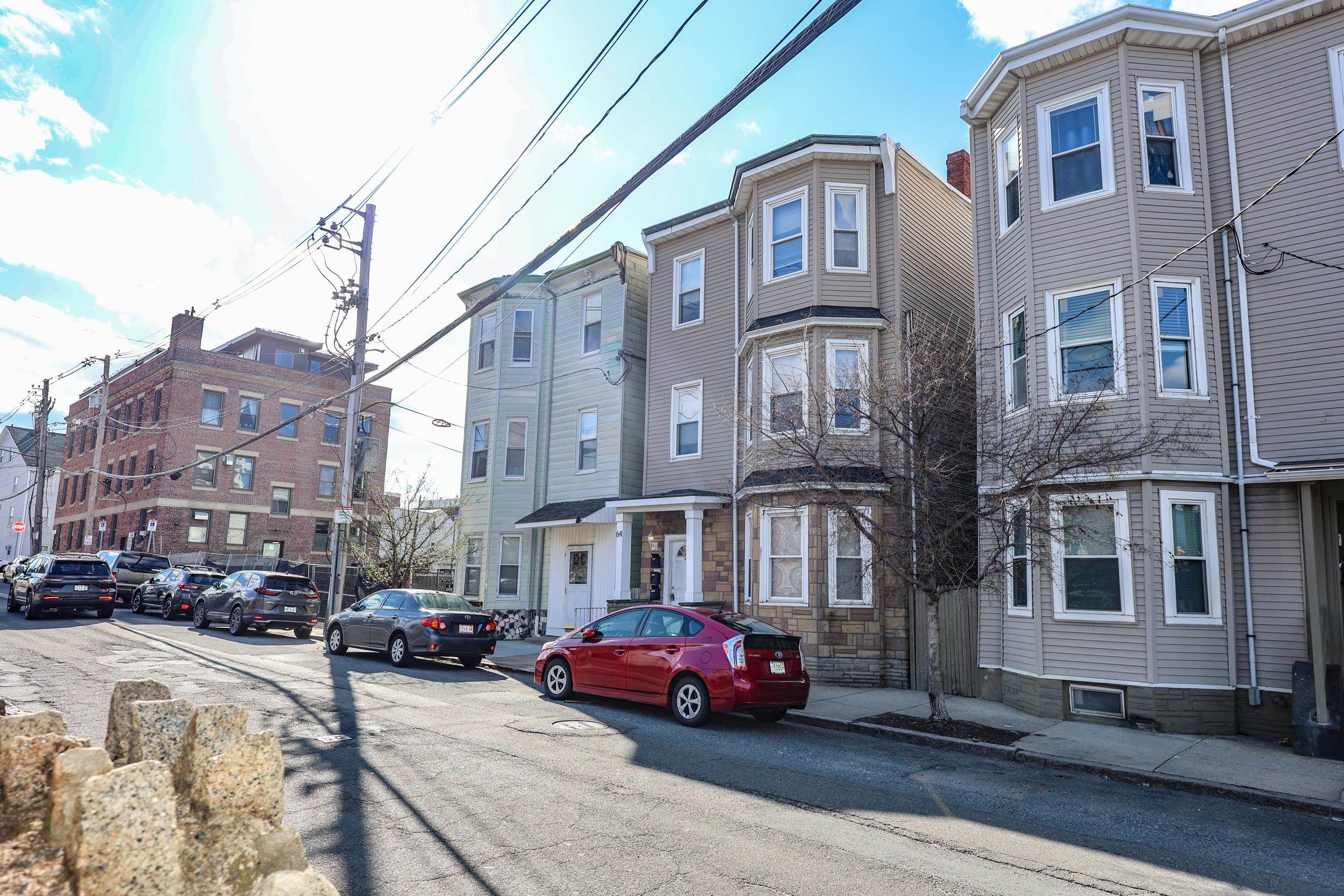 64 Bremen Street