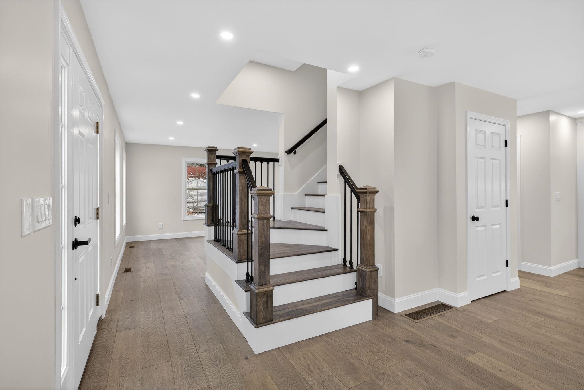 335 Raymond Road