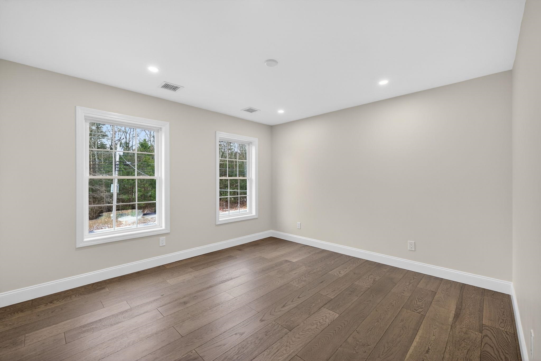 335 Raymond Road