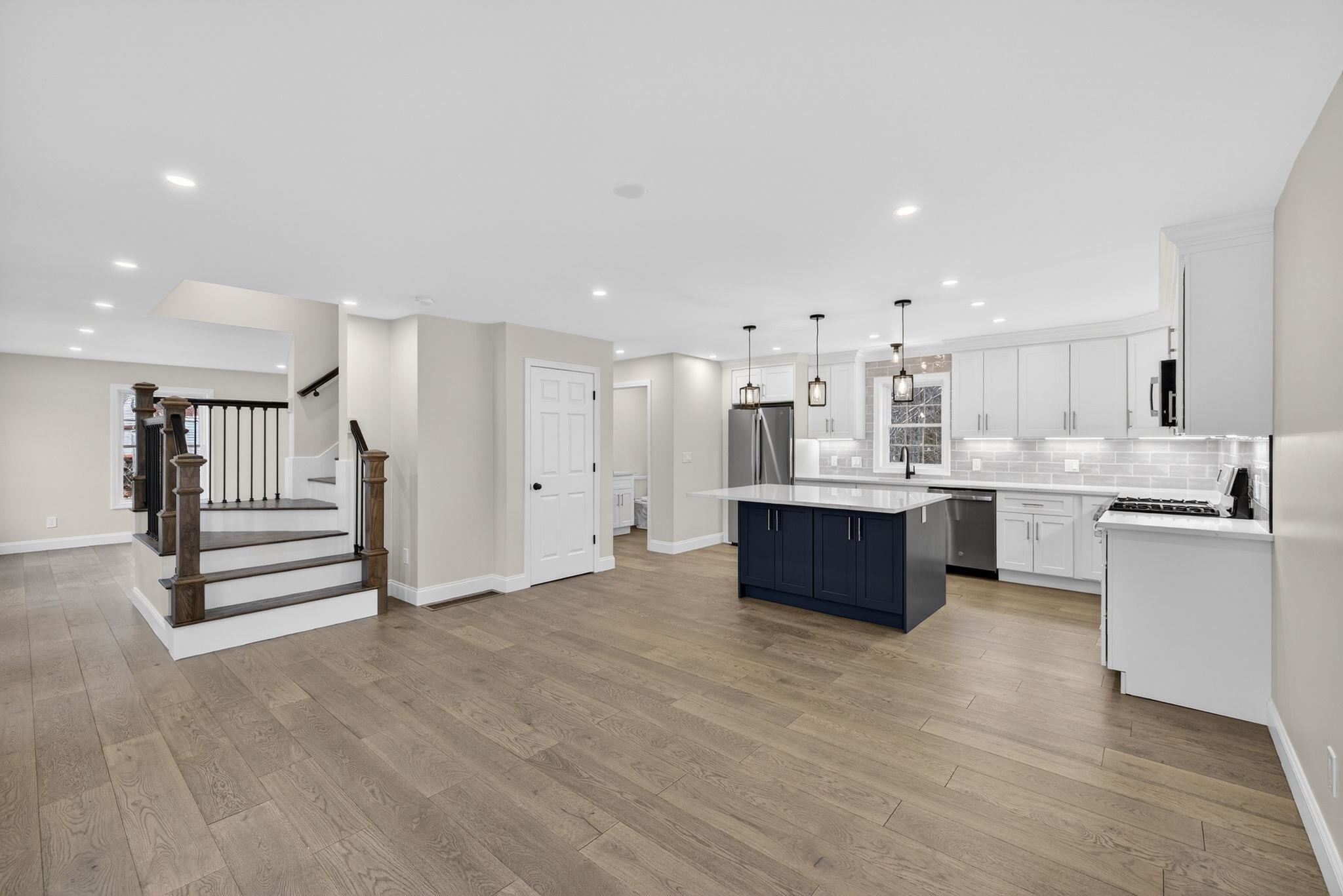 335 Raymond Road