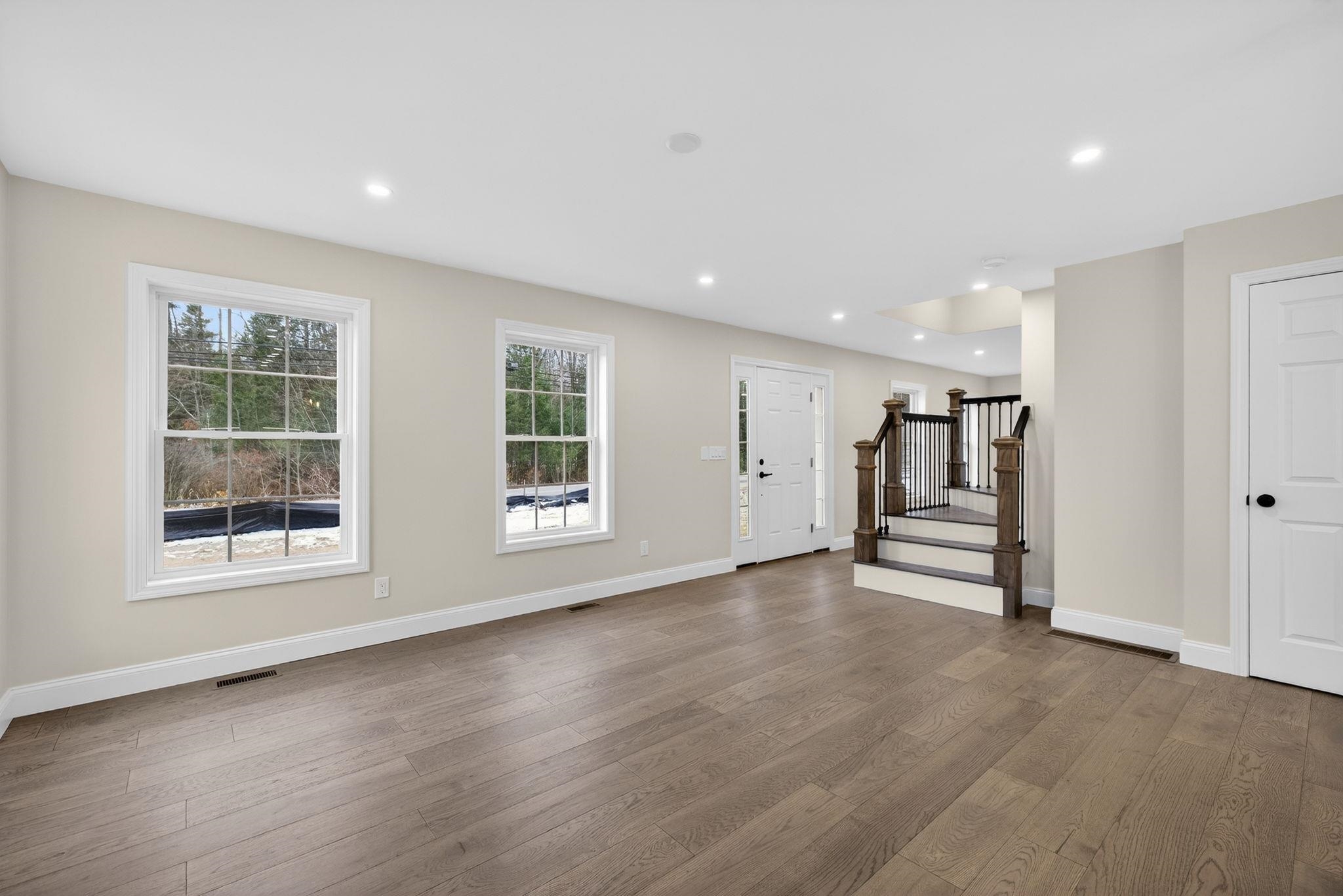 335 Raymond Road