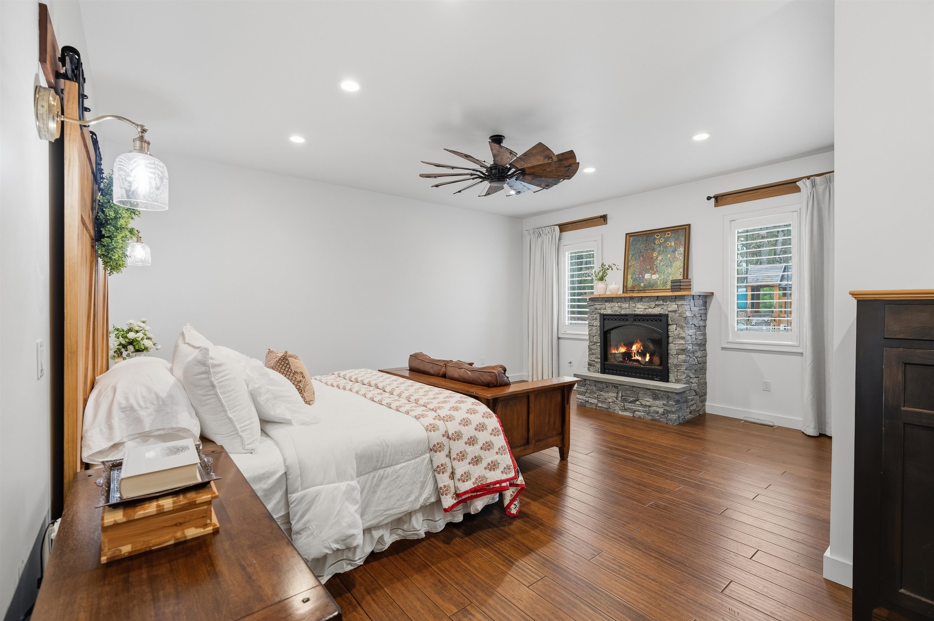 158 Pinecrest Road