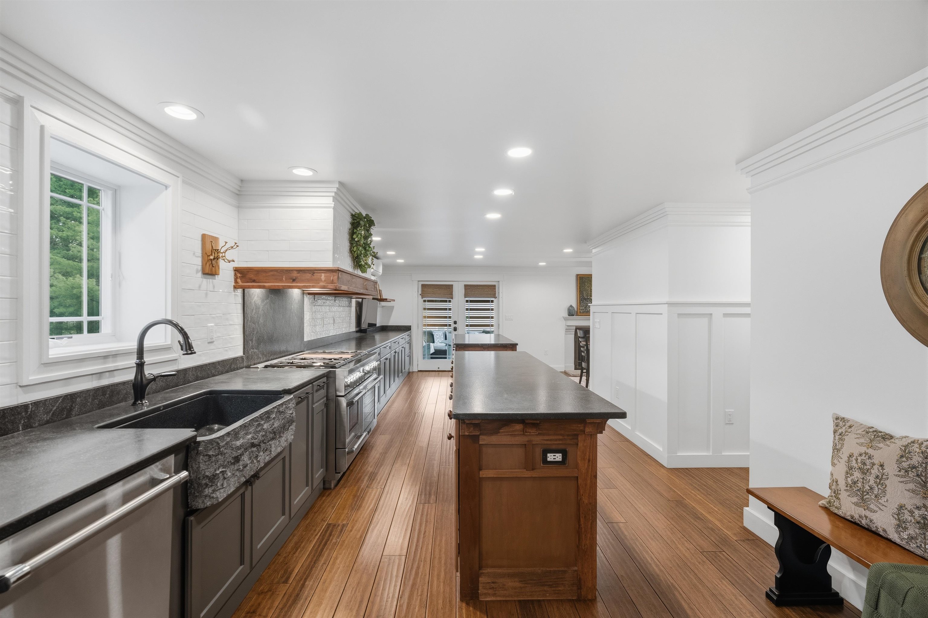 158 Pinecrest Road