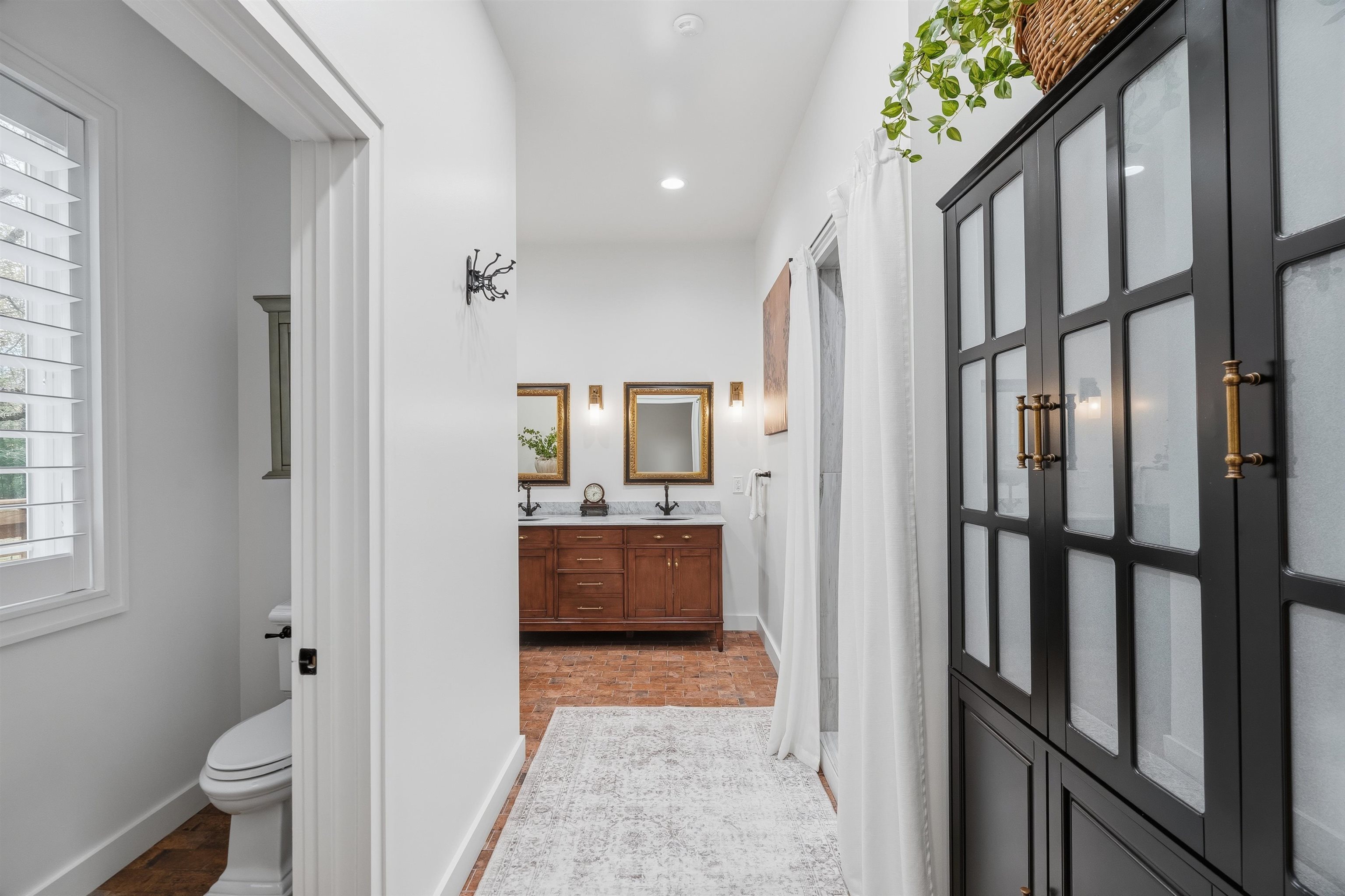 158 Pinecrest Road