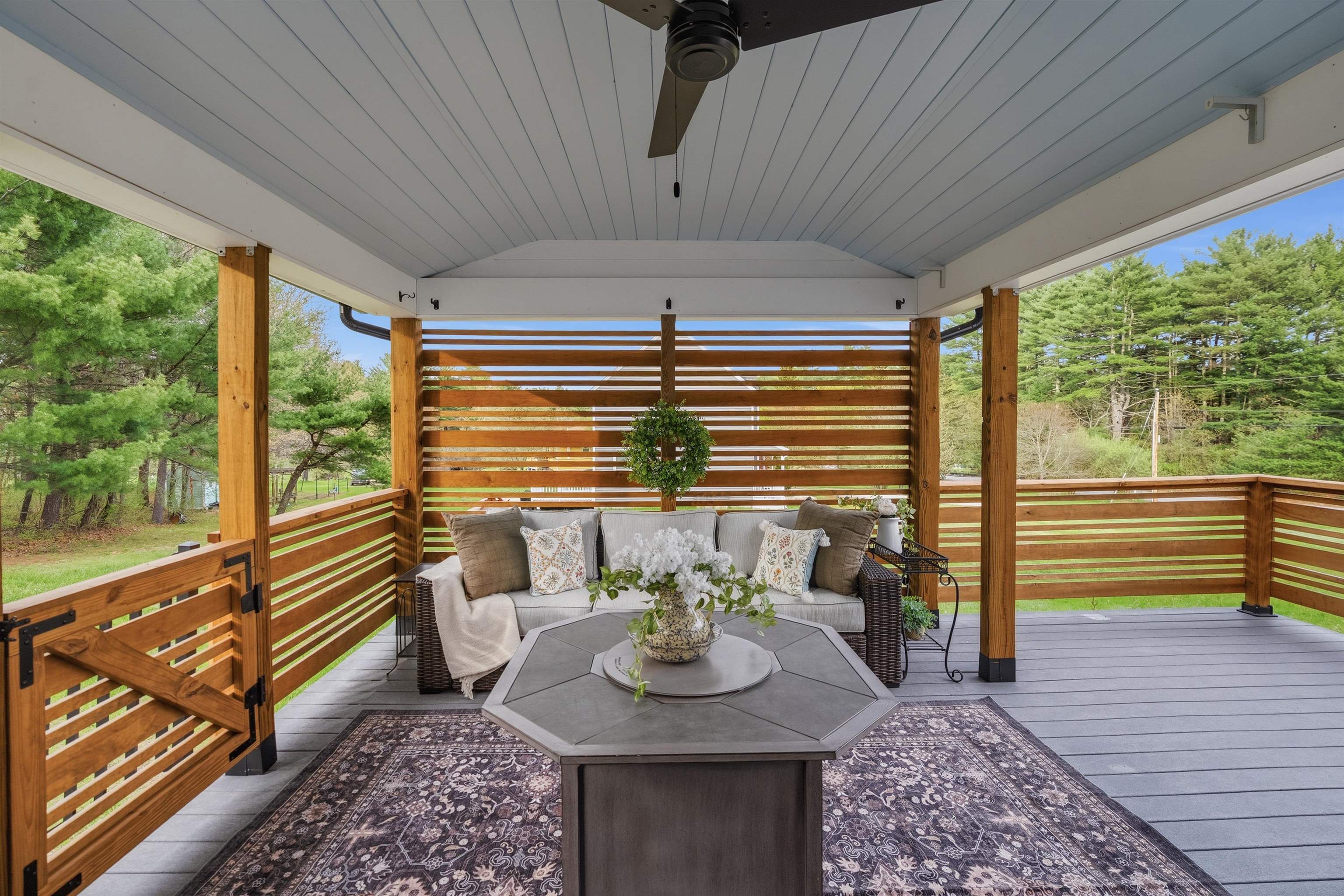 158 Pinecrest Road