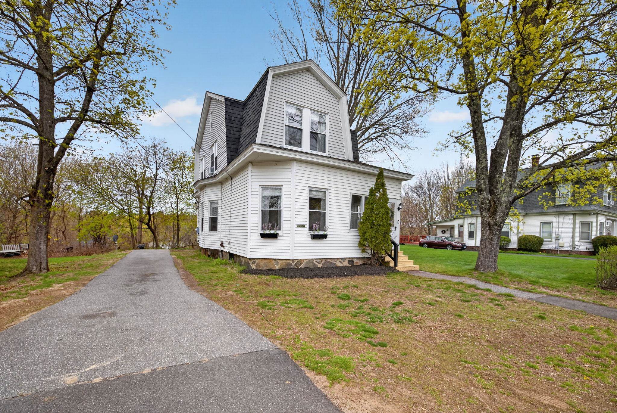 9 Highland Avenue