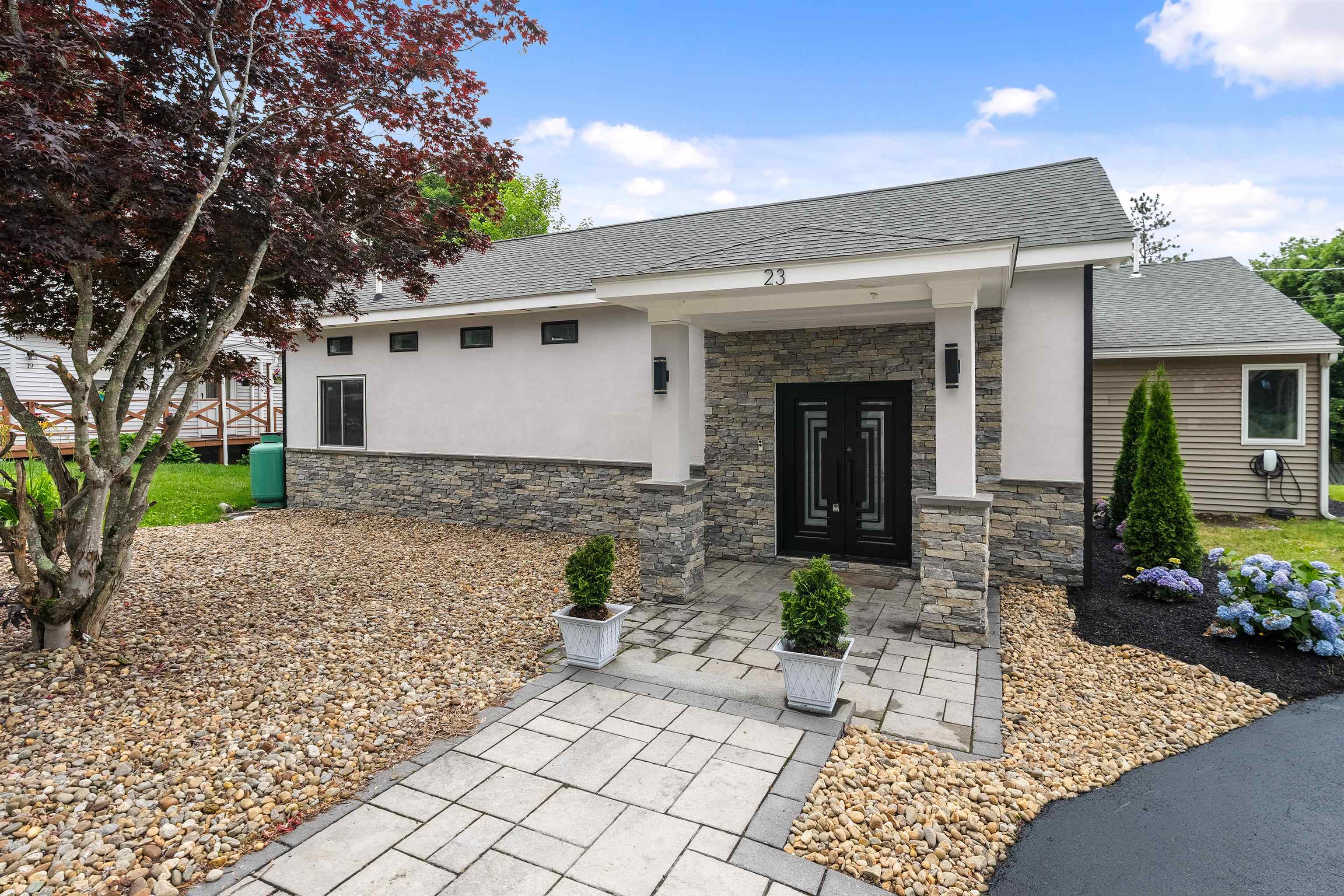 23 Cove Road