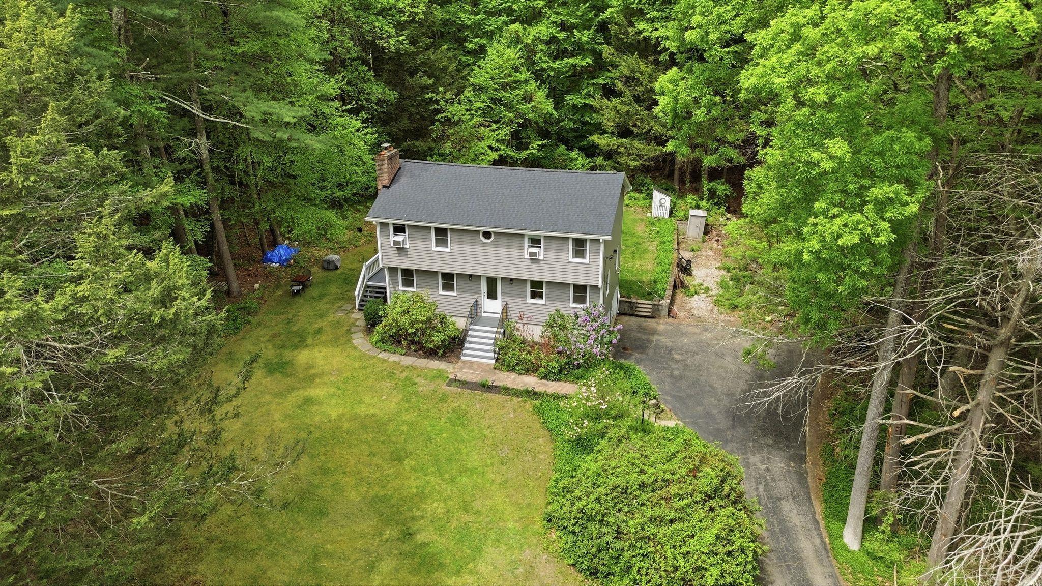 7 Hampshire Drive