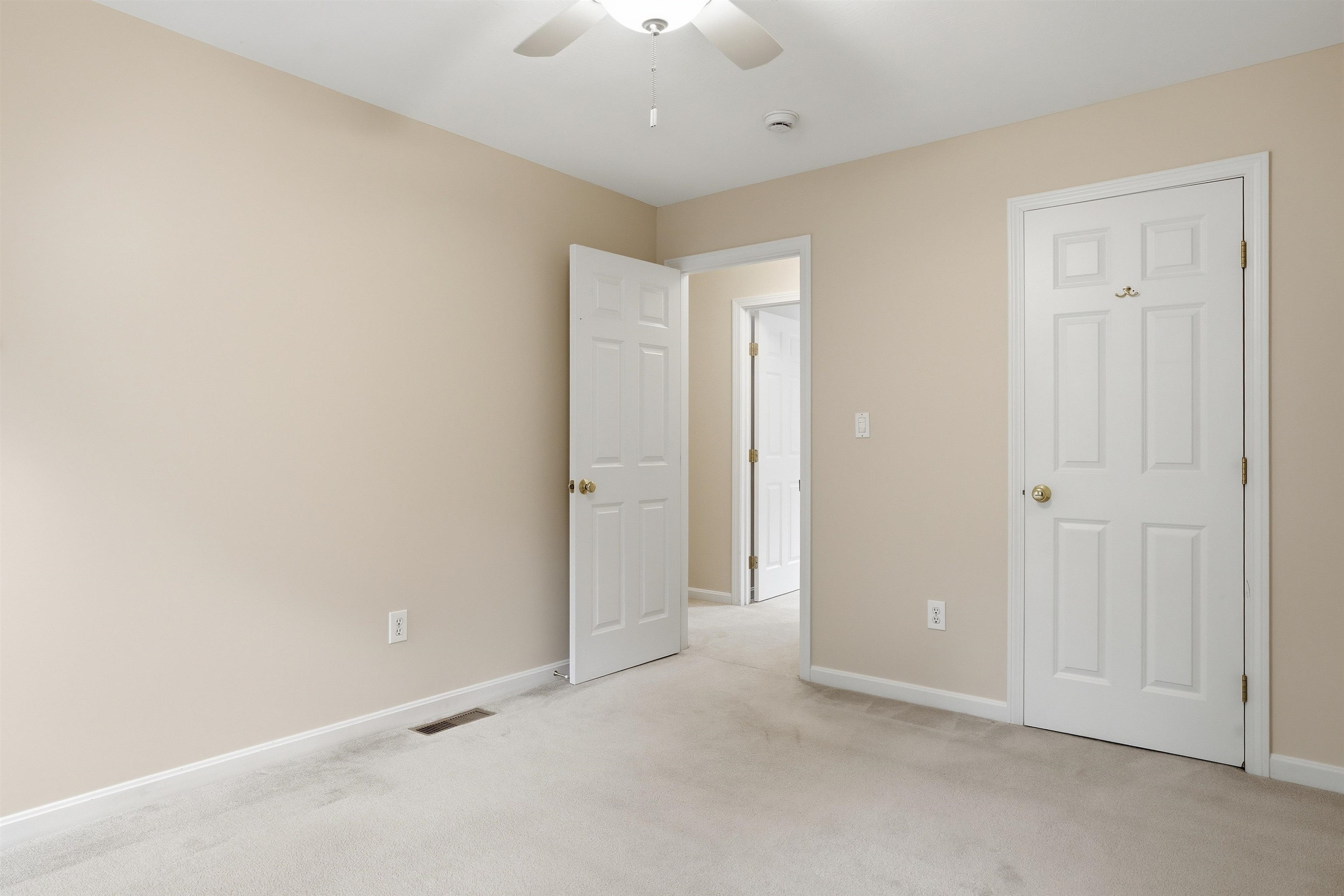 6 Klara Drive