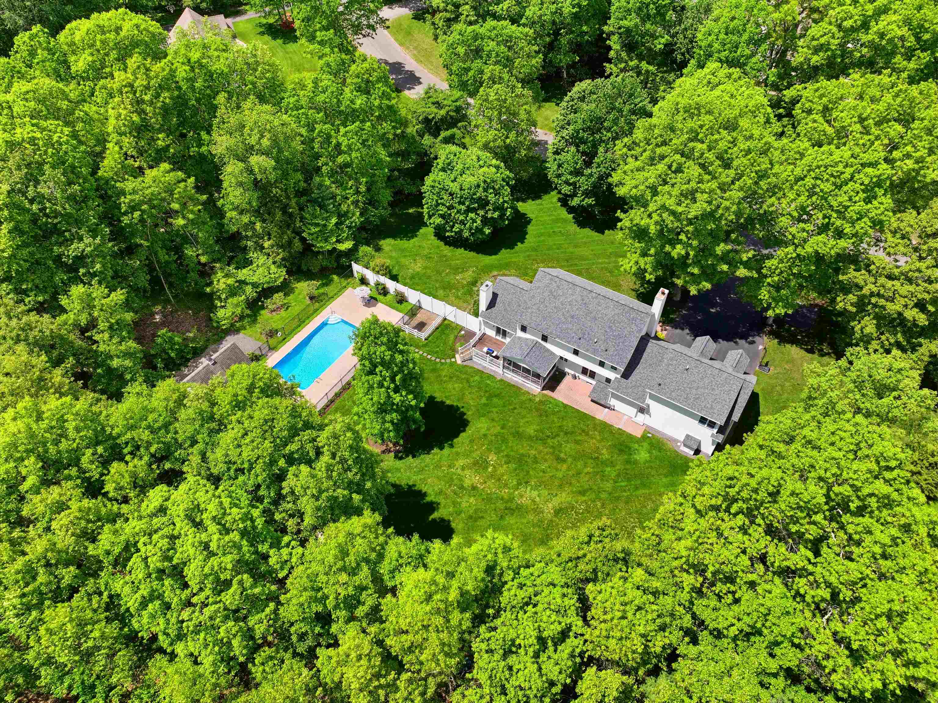 6 Klara Drive