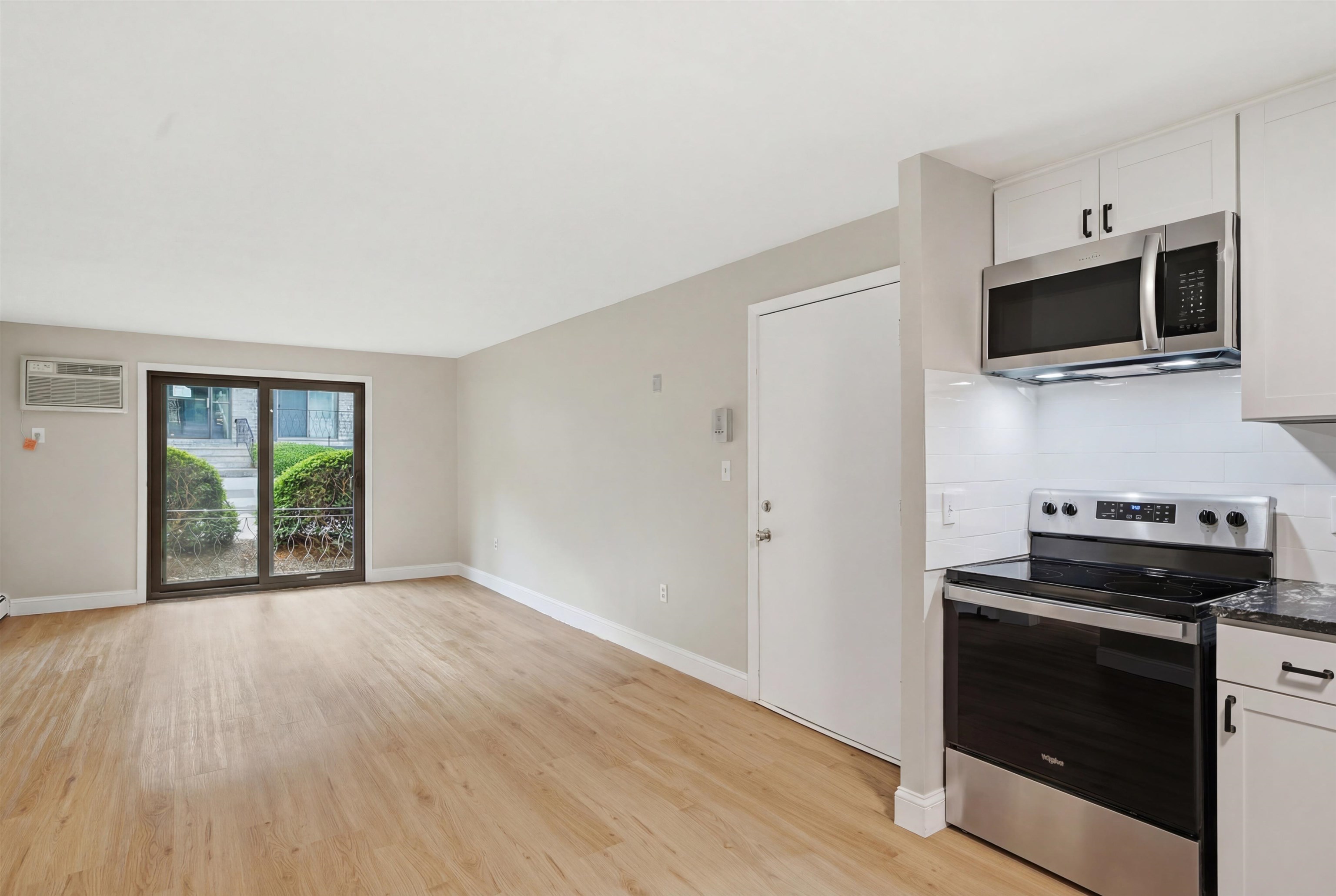 8 Strawberry Bank Road Unit: 9