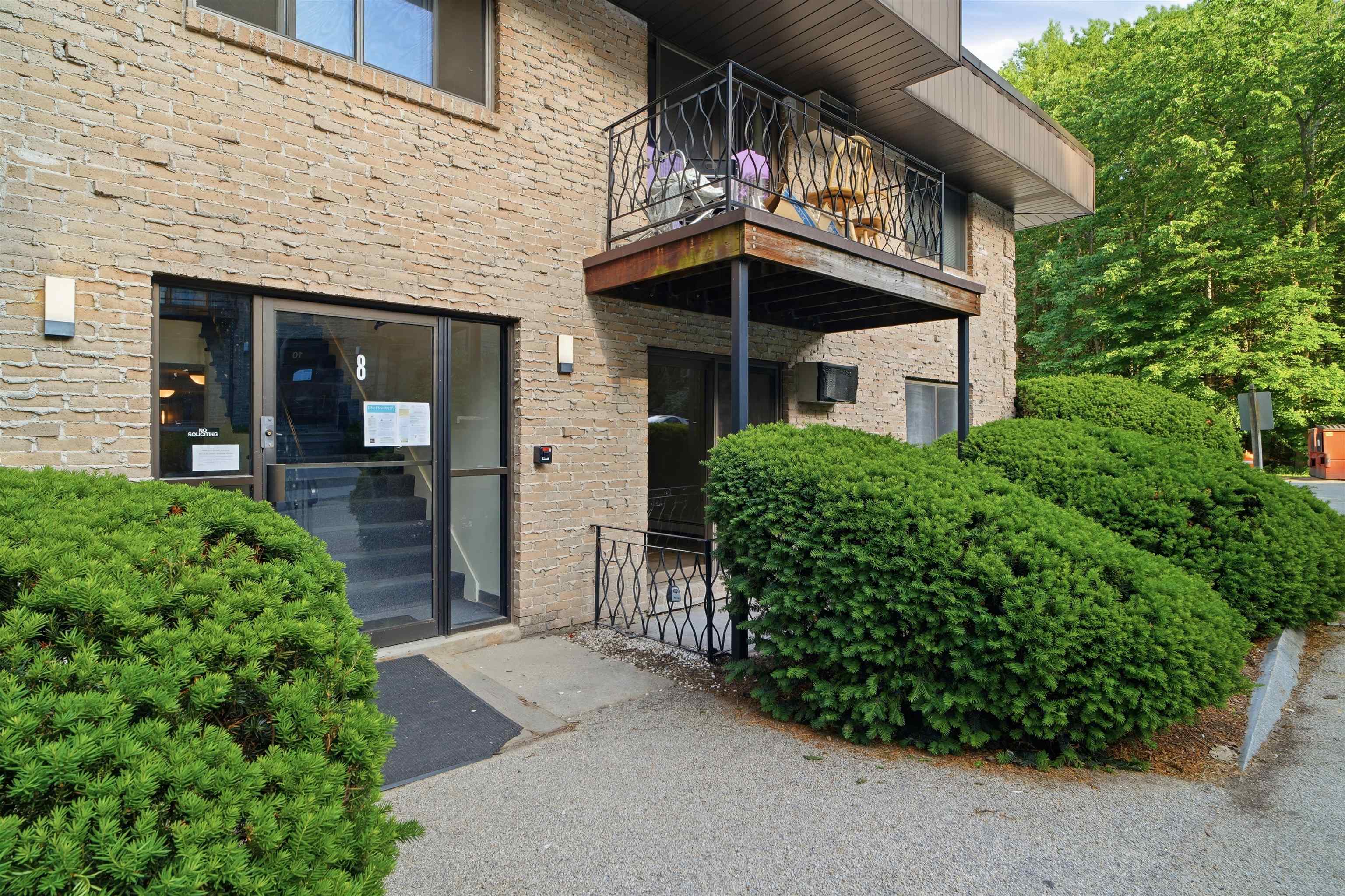8 Strawberry Bank Road Unit: 9