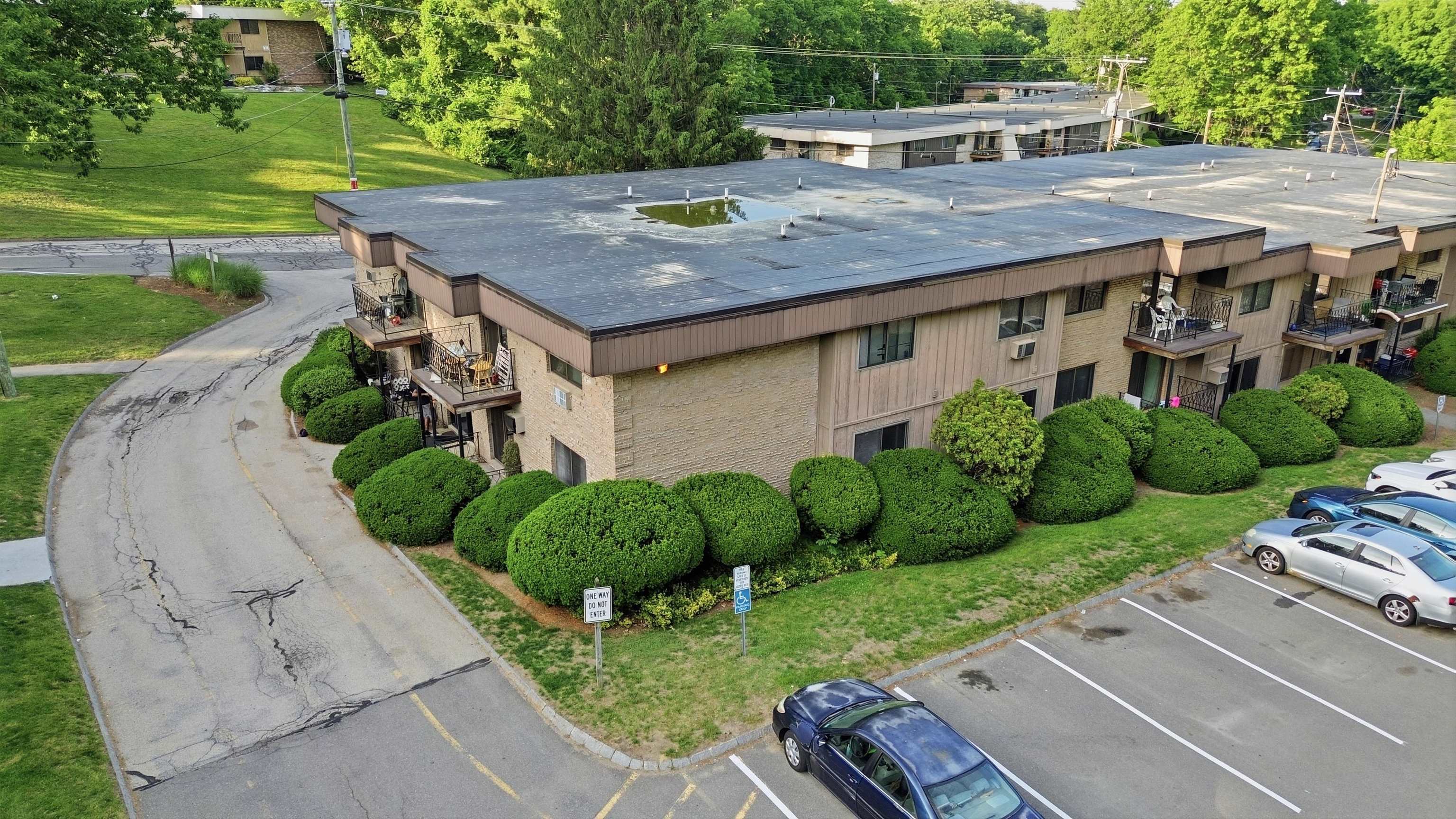 8 Strawberry Bank Road Unit: 9
