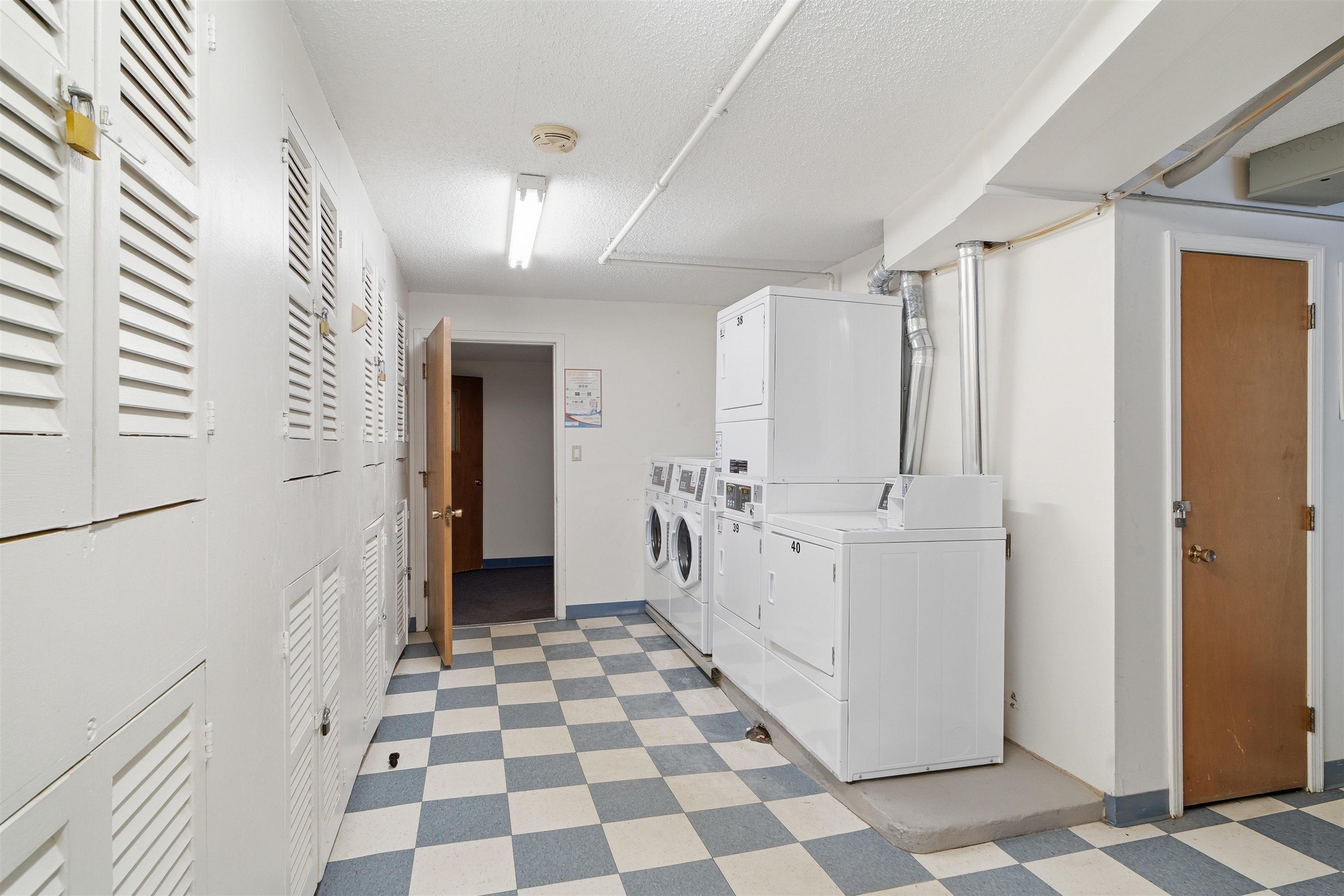 8 Strawberry Bank Road Unit: 9