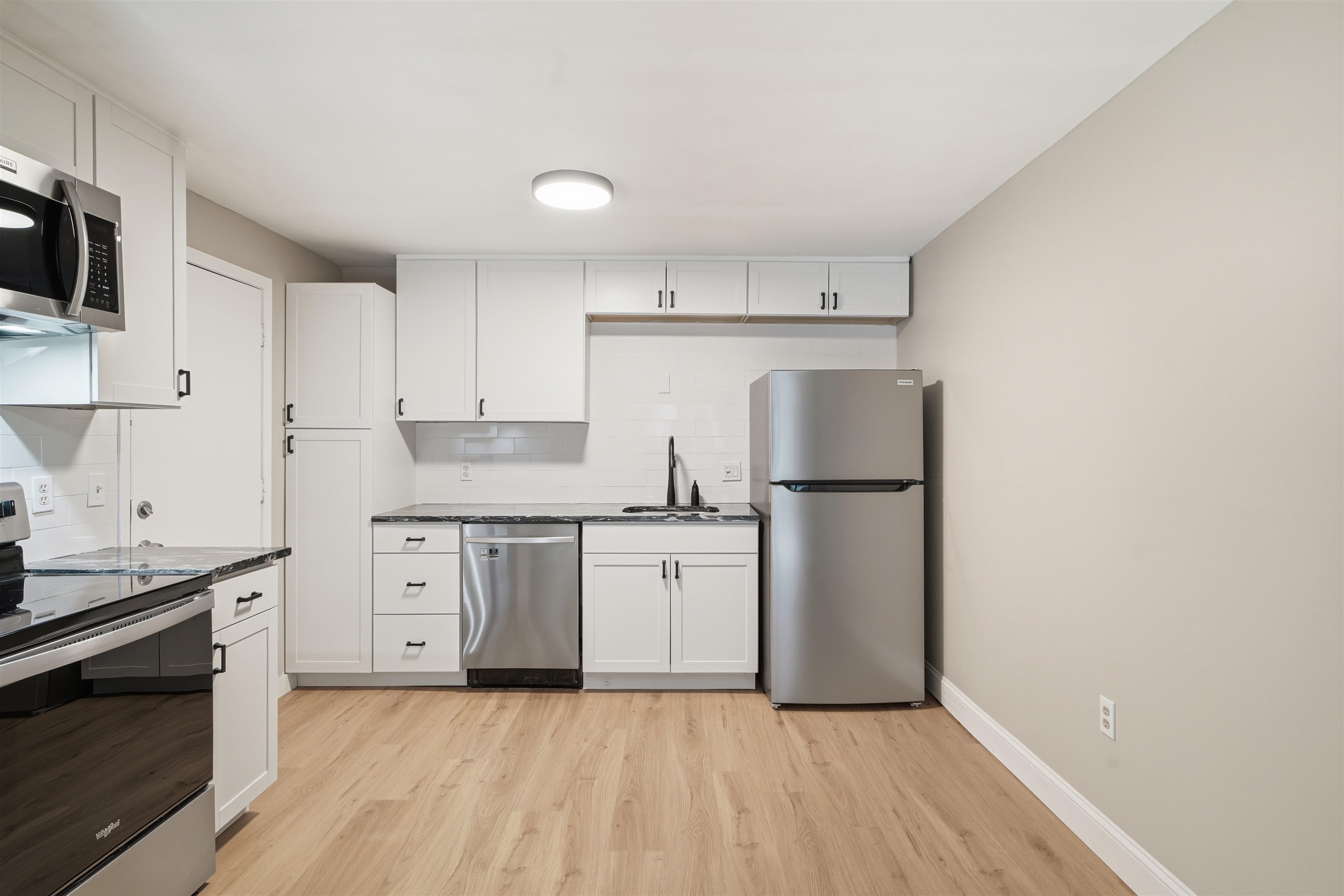 8 Strawberry Bank Road Unit: 9