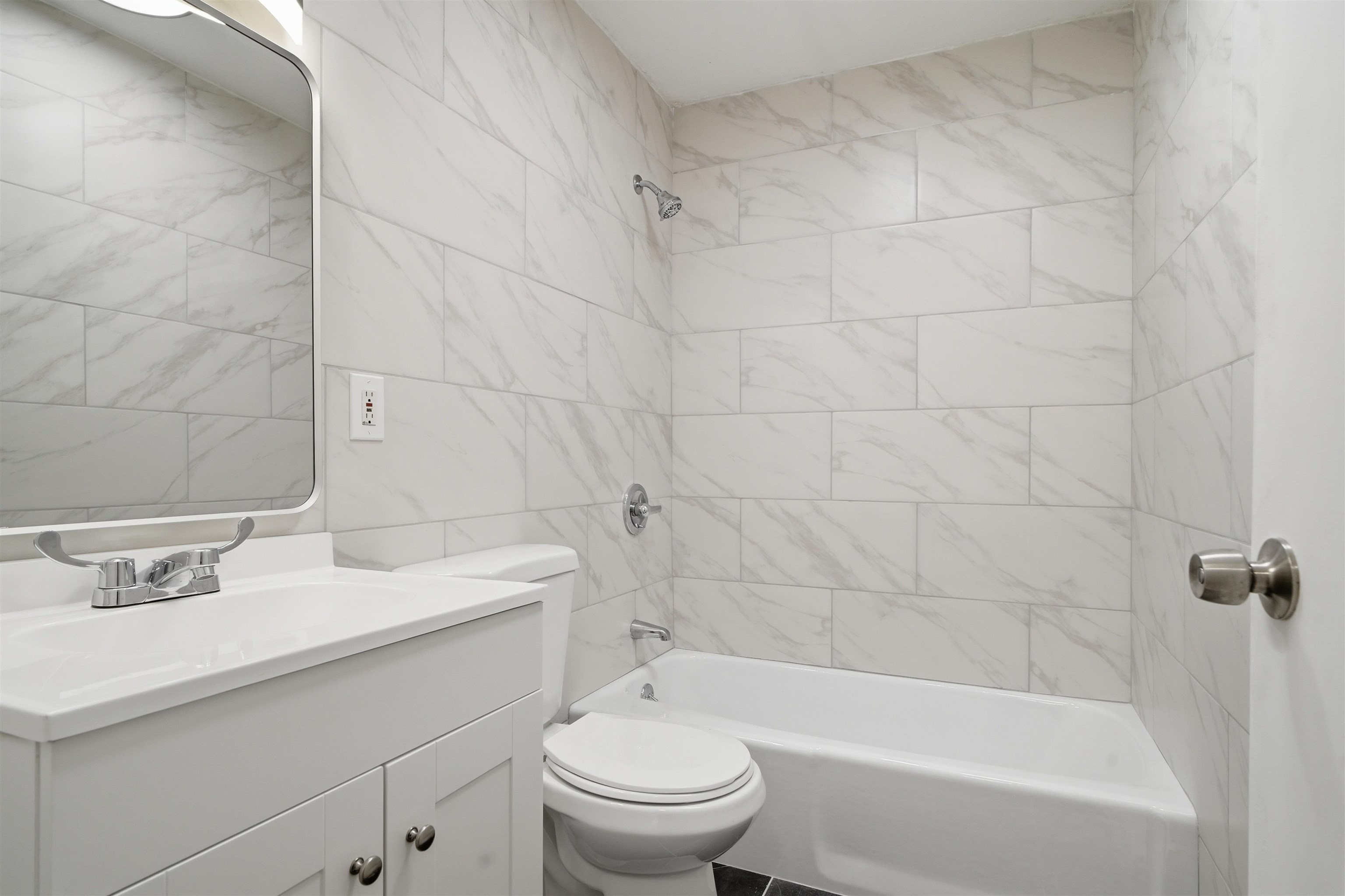 8 Strawberry Bank Road Unit: 9