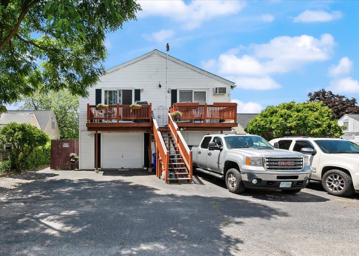 13 Batchelder Avenue