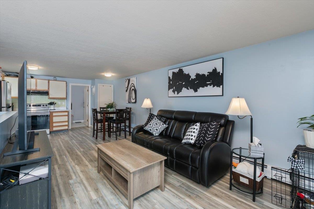 13 Batchelder Avenue
